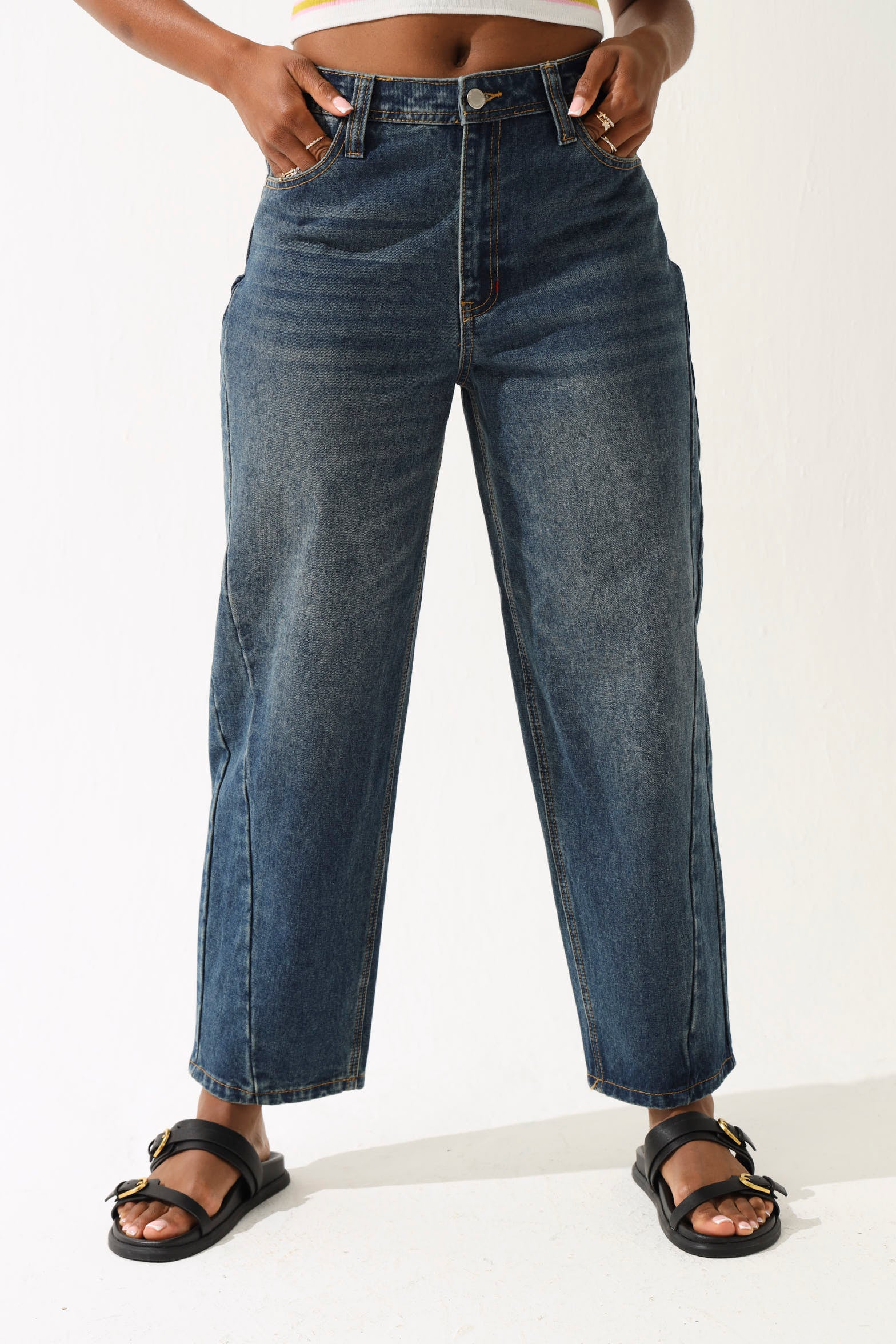 Seamed Barrel Jean - Dark Wash - Image 2