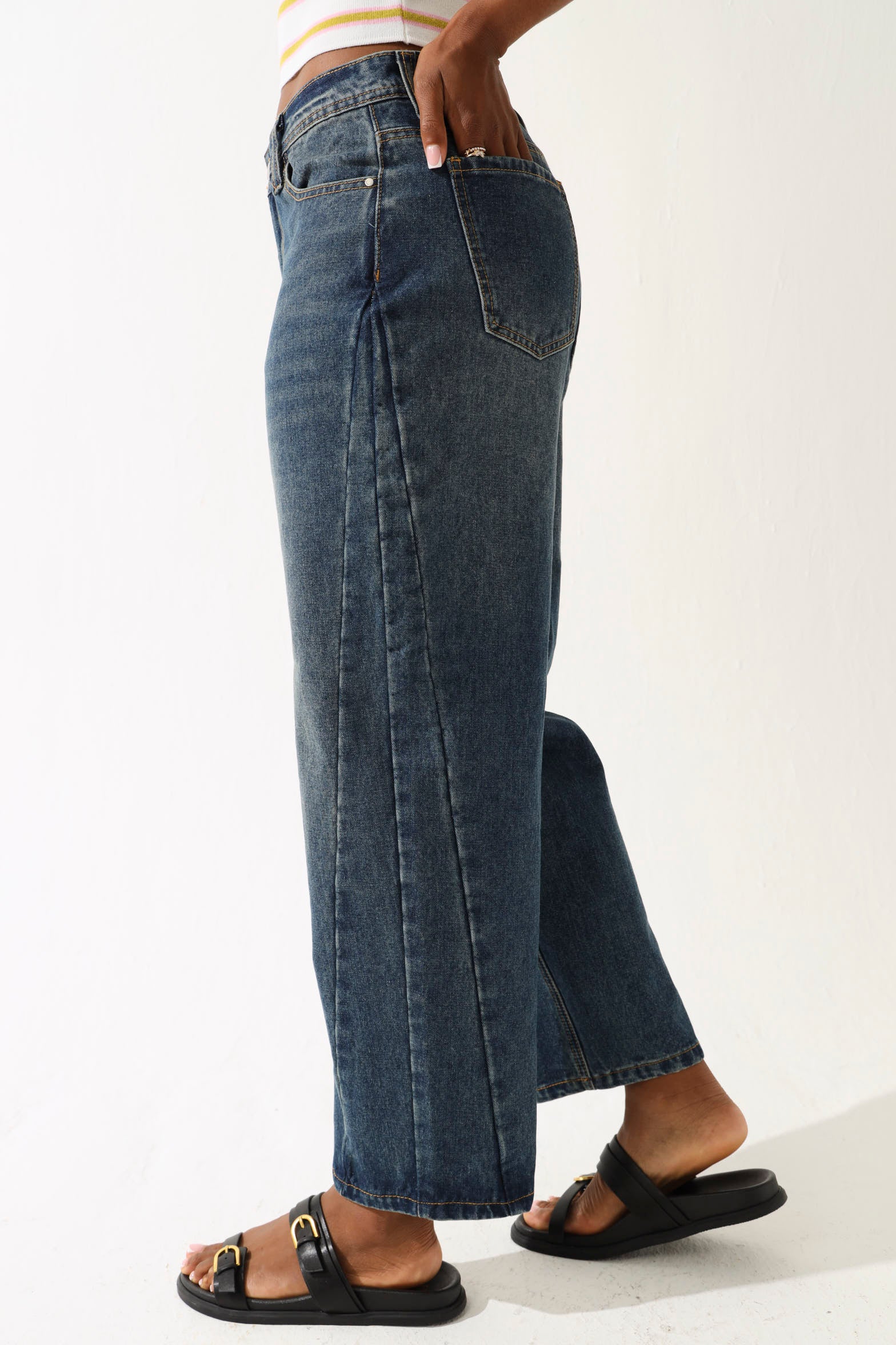 Seamed Barrel Jean - Dark Wash - Image 3