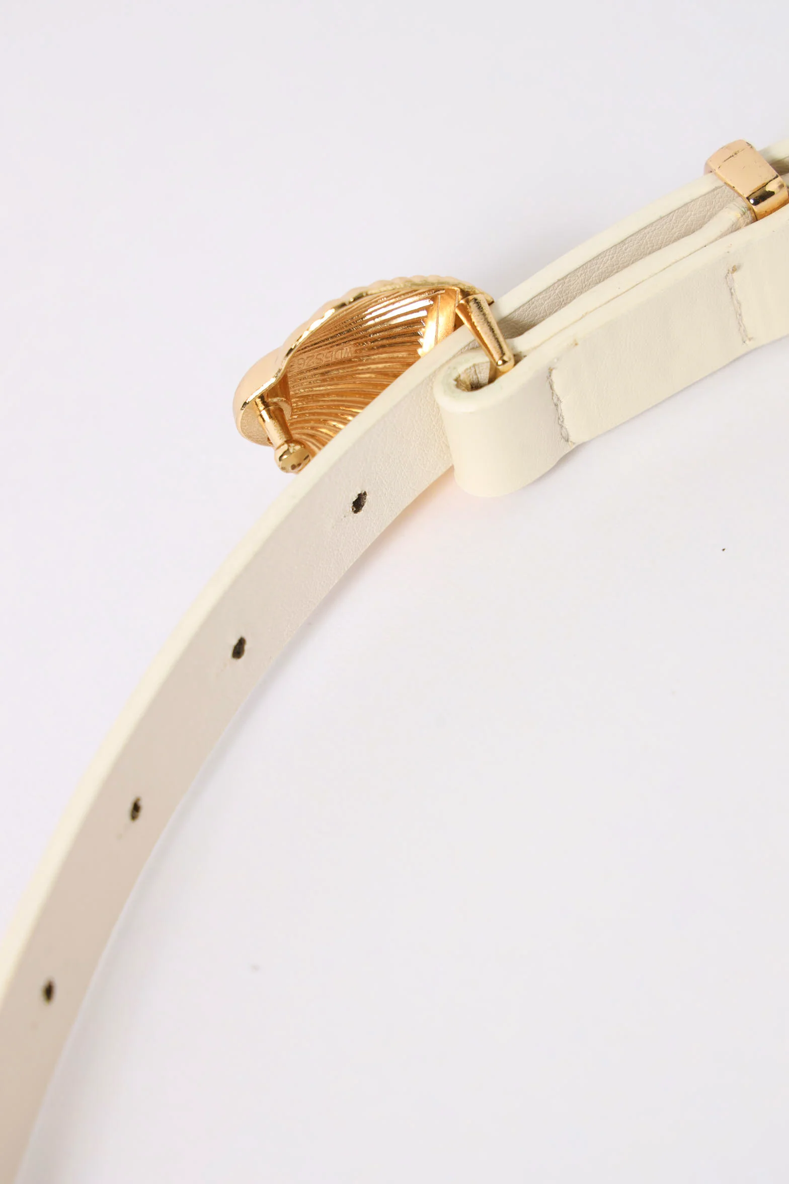 Seashell Metal Buckle & Loop Belt - Cream - Image 3