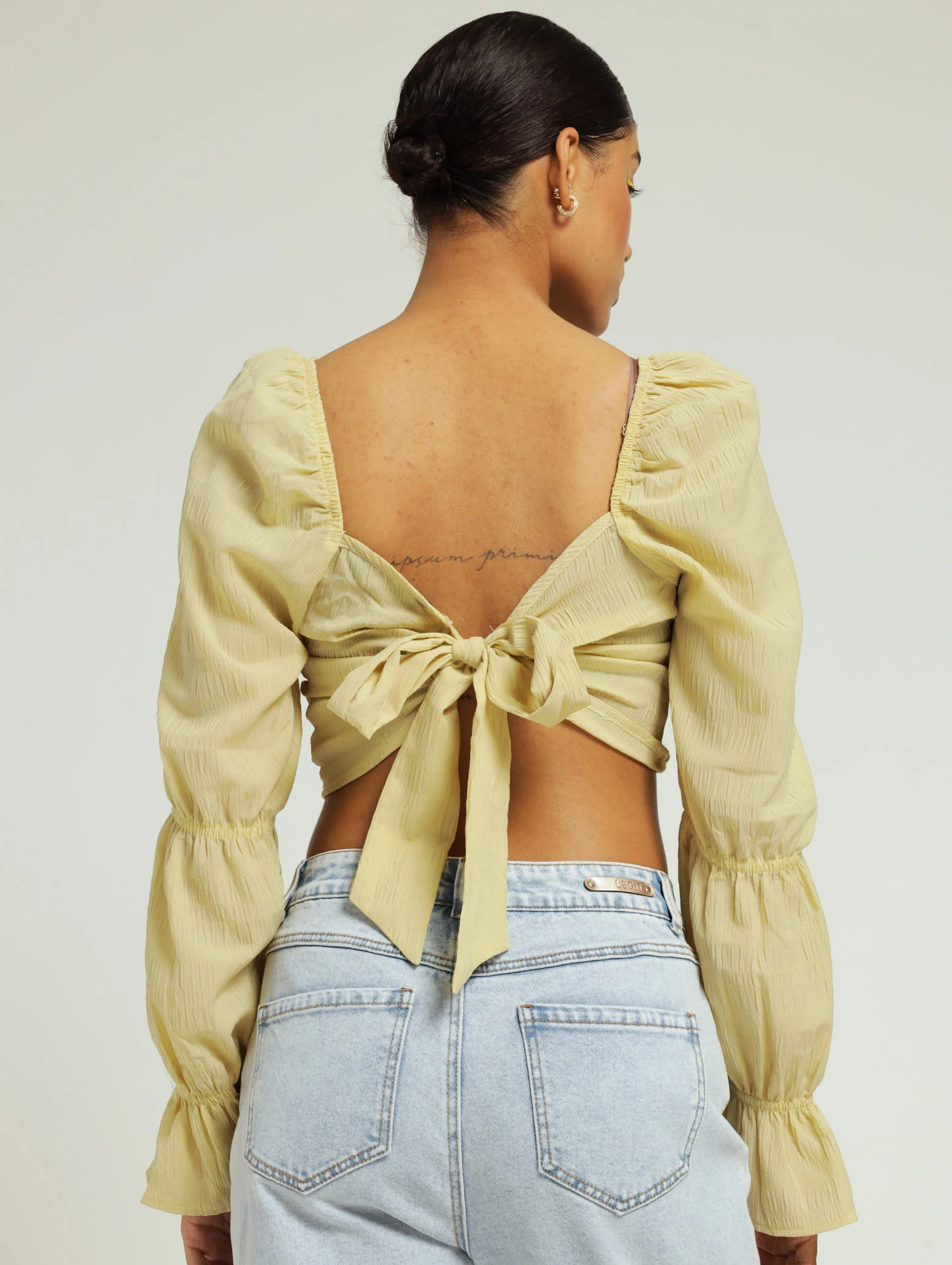 Seersucker Flare Sleeve Tie Back Top - Light Green - Image 3