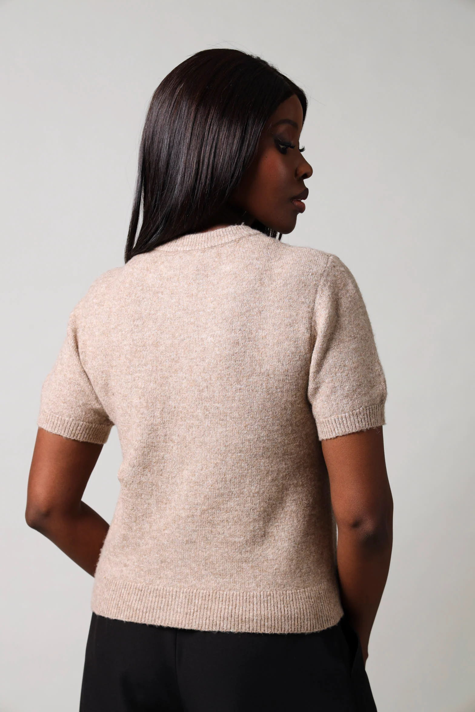 Short Sleeve Bow Knitwear Top - Nude - Image 3