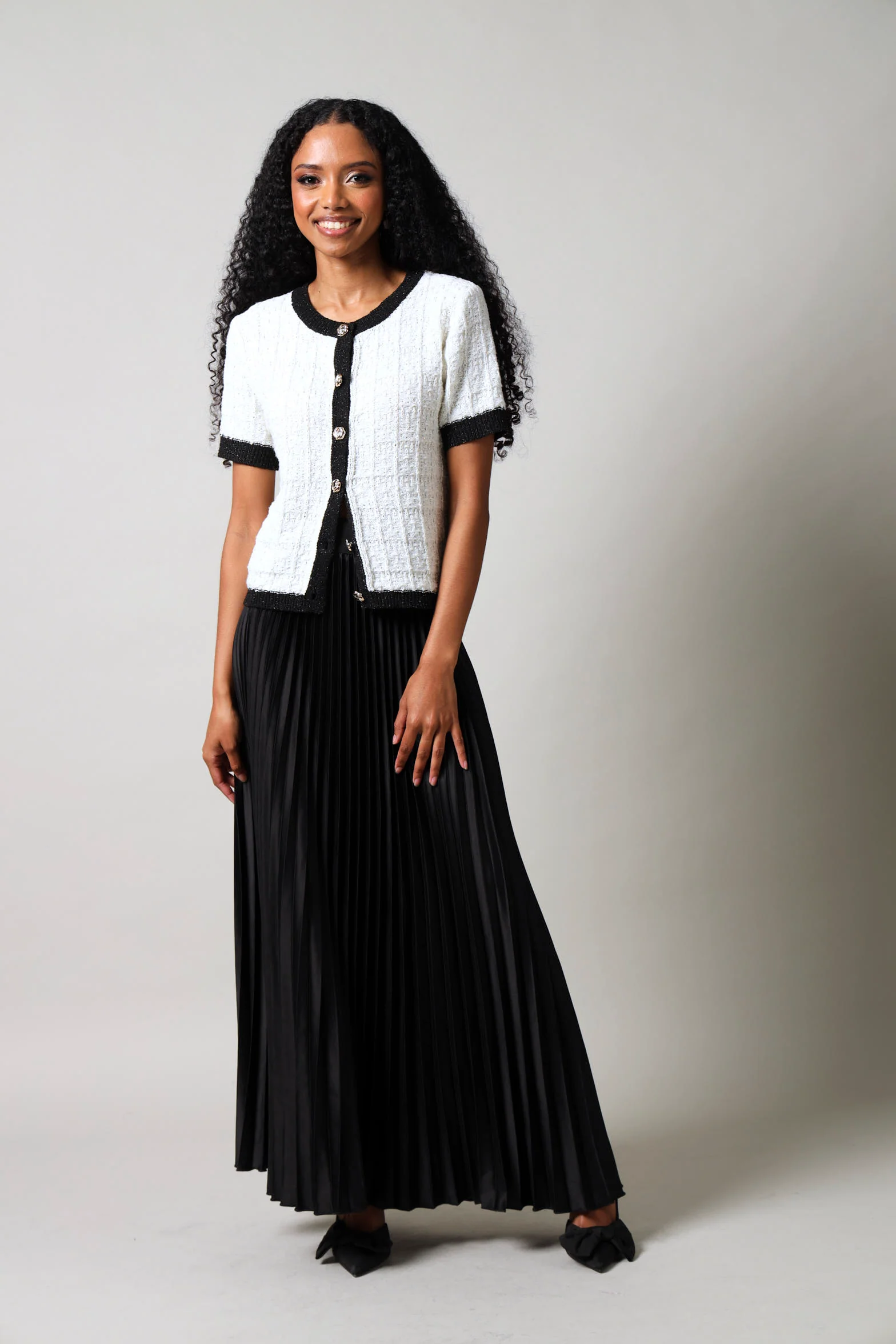 Short Sleeve Button Down Knitwear Top - White/Black - Image 5