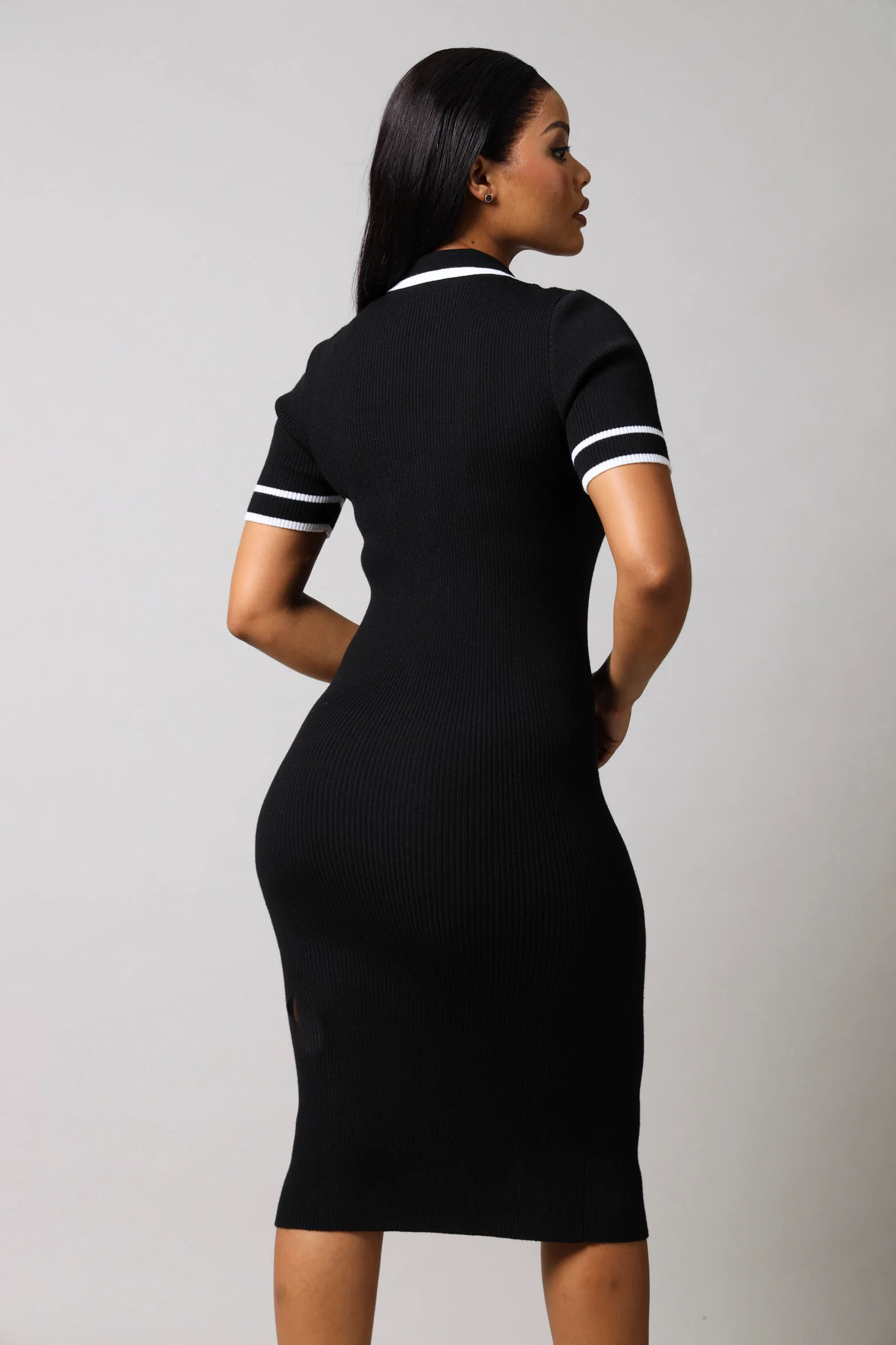 Short Sleeve Knitwear Dress - Black/White - Image 4