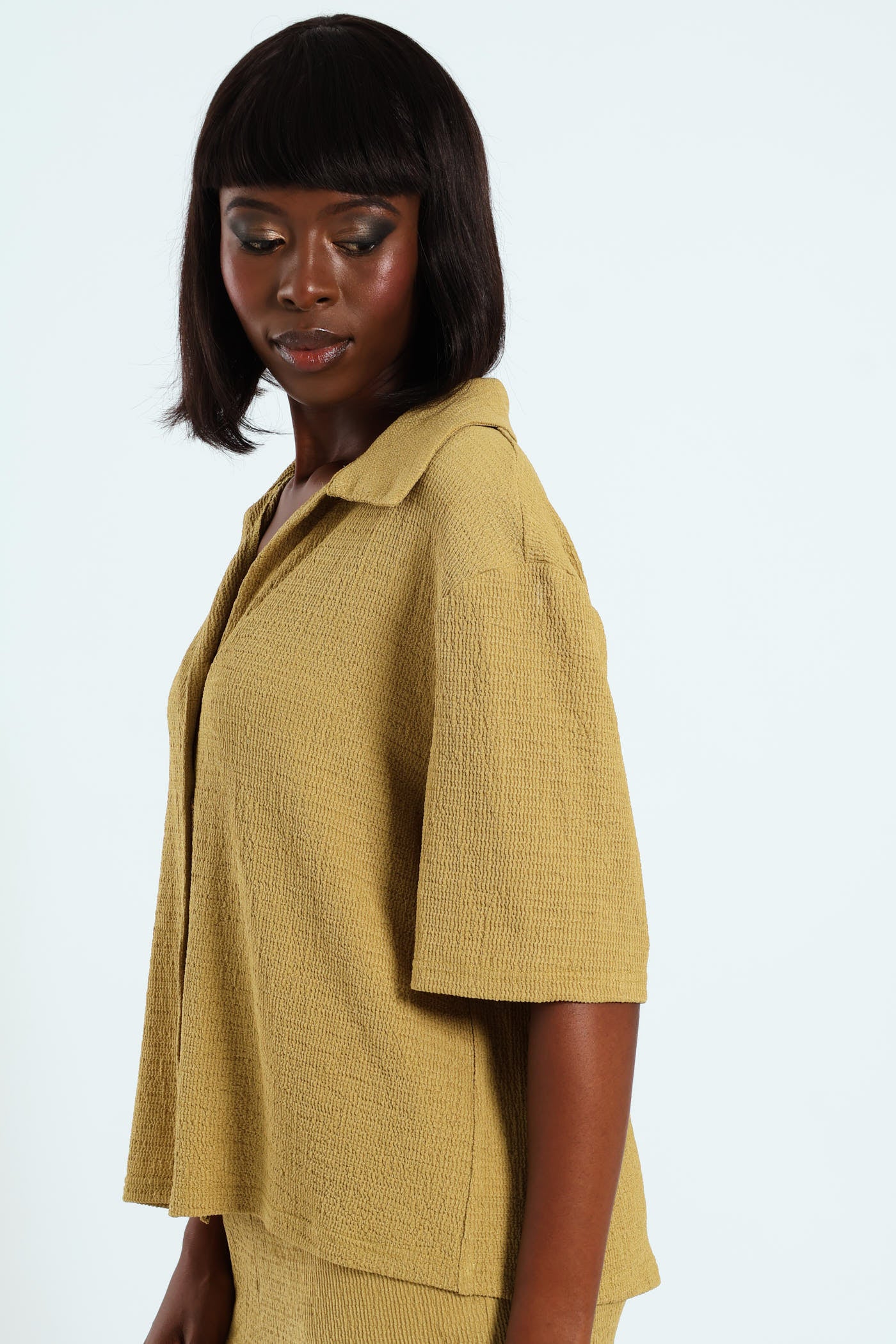 Short Sleeve Crinkle Knit Button Through Shirt - Avocado - Image 3