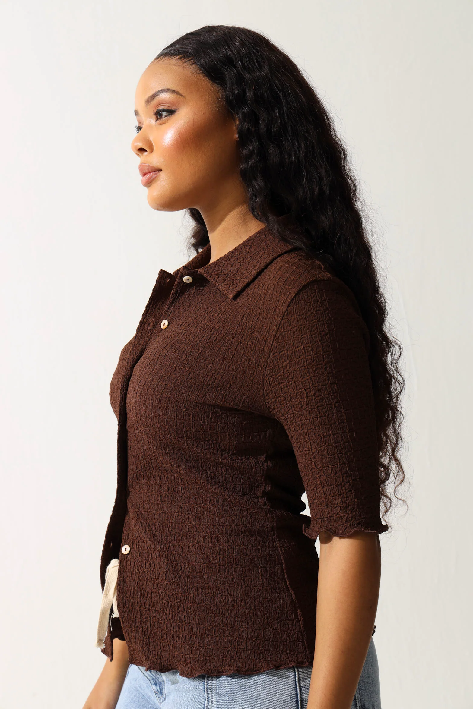 Short Sleeve Crinkle Knit Shirt - Chocolate - Image 3
