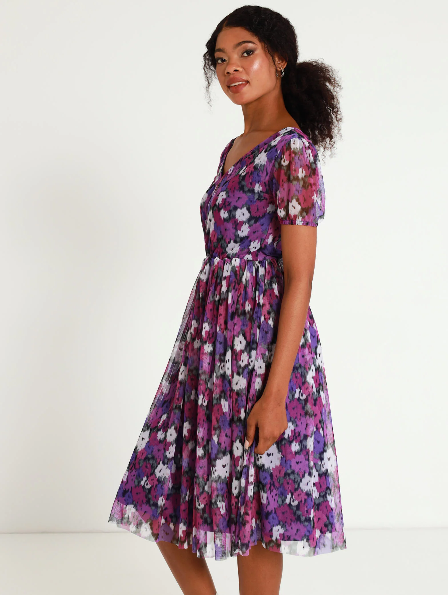 Short Sleeve Floral Waisted Prom Dress - Image 2
