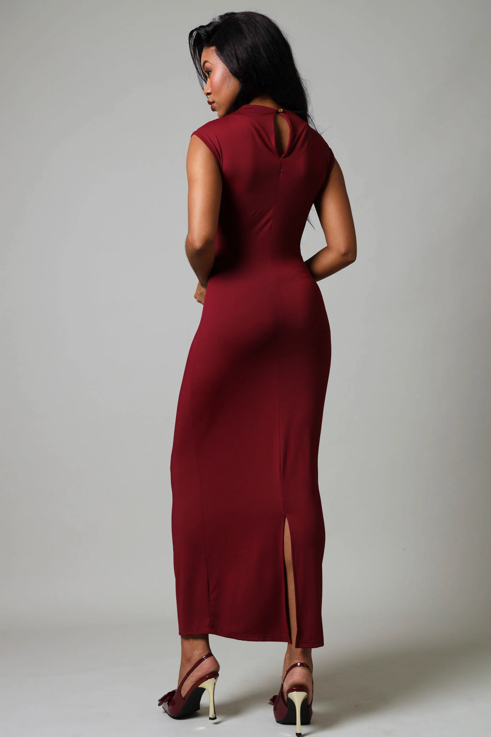 Short Sleeve Ruched Slinky Dress - Burgundy - Image 2