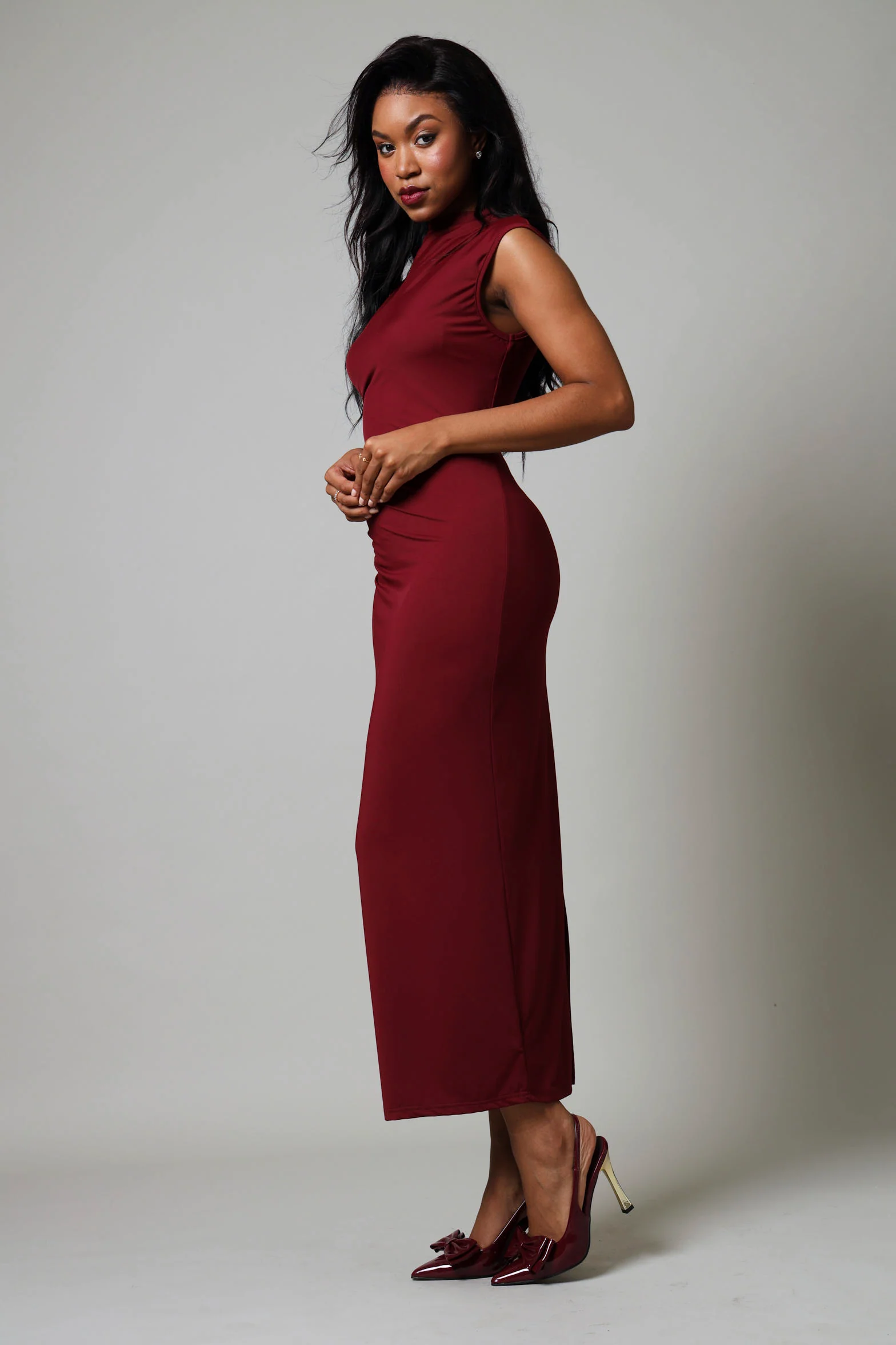 Short Sleeve Ruched Slinky Dress - Burgundy - Image 3