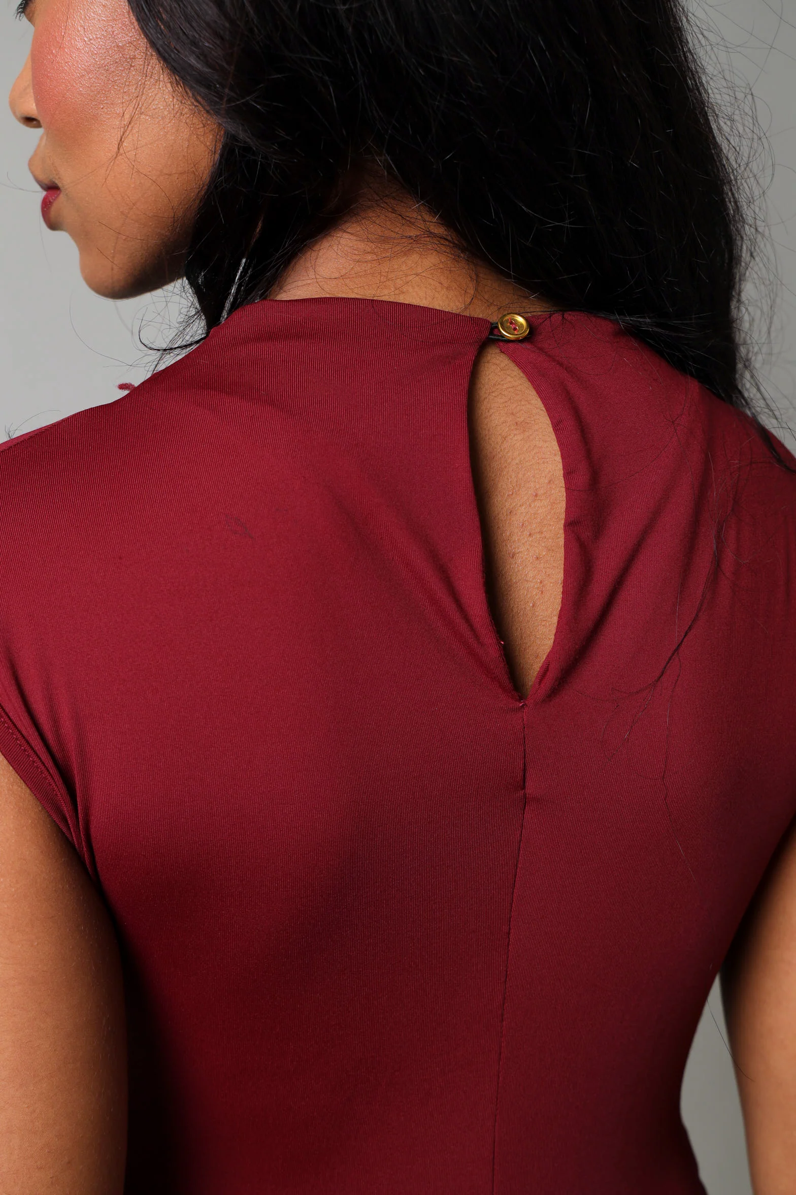Short Sleeve Ruched Slinky Dress - Burgundy - Image 5