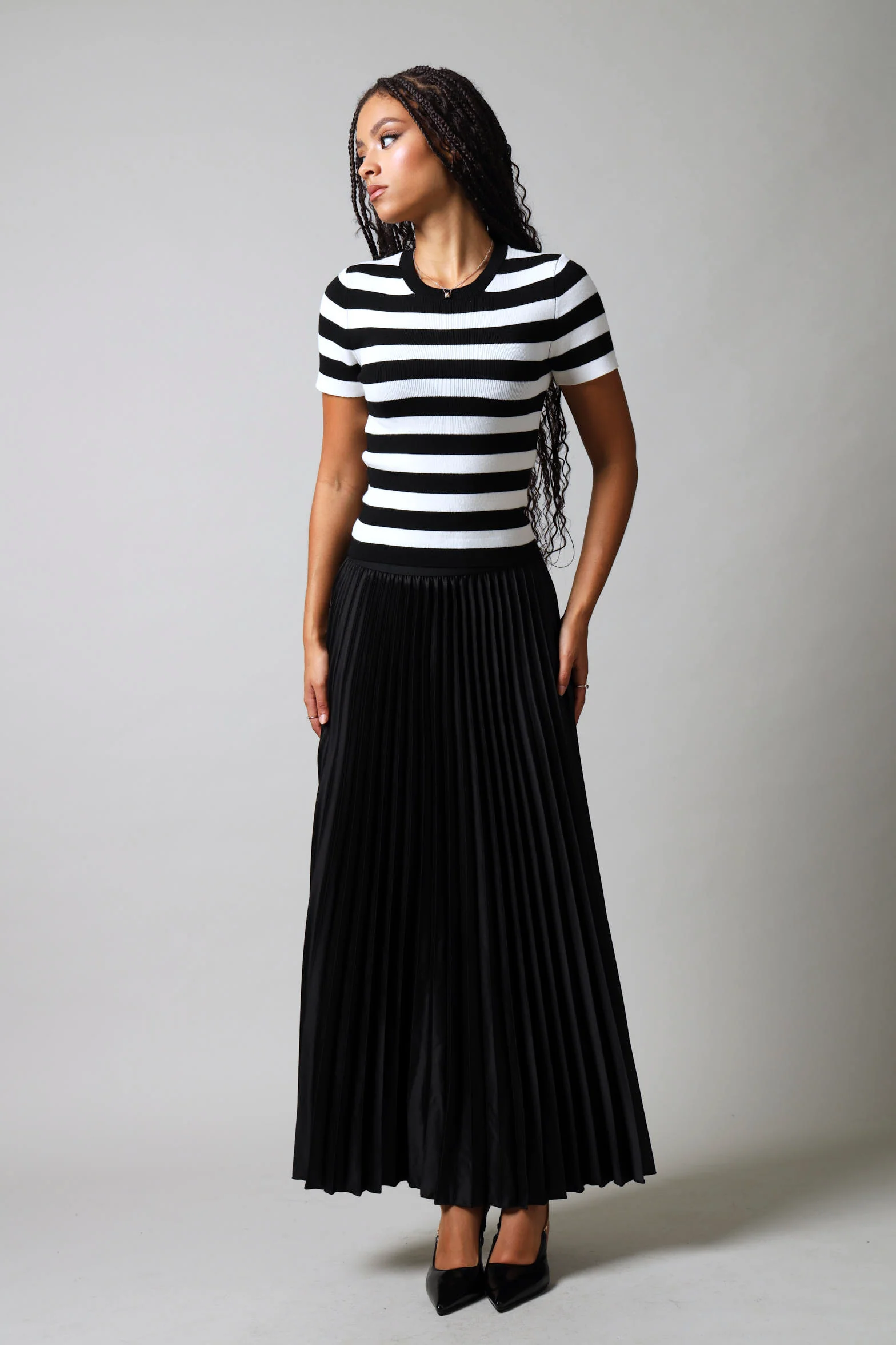 Short Sleeve Stripe Knitwear Top - Black/White - Image 5