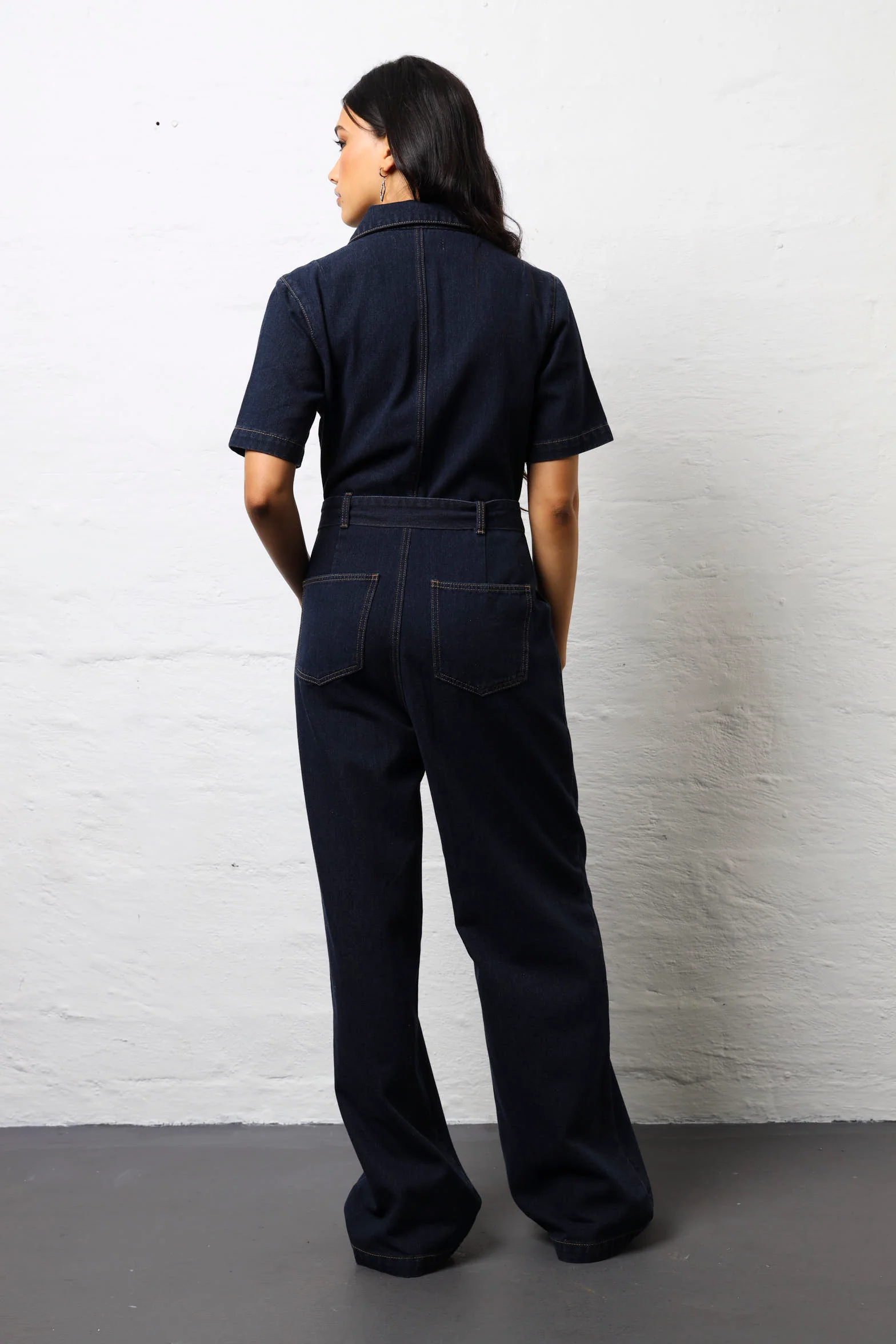 Short Sleeve Zip Front Denim Jumpsuit - Ink - Image 5