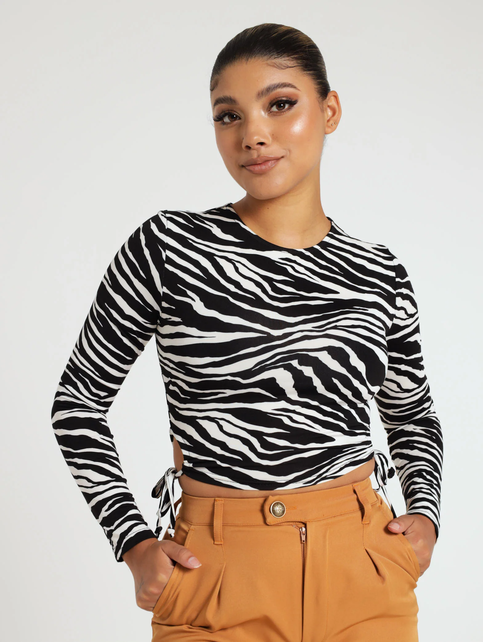 Side Guaged Long Sleeve Slinky Top