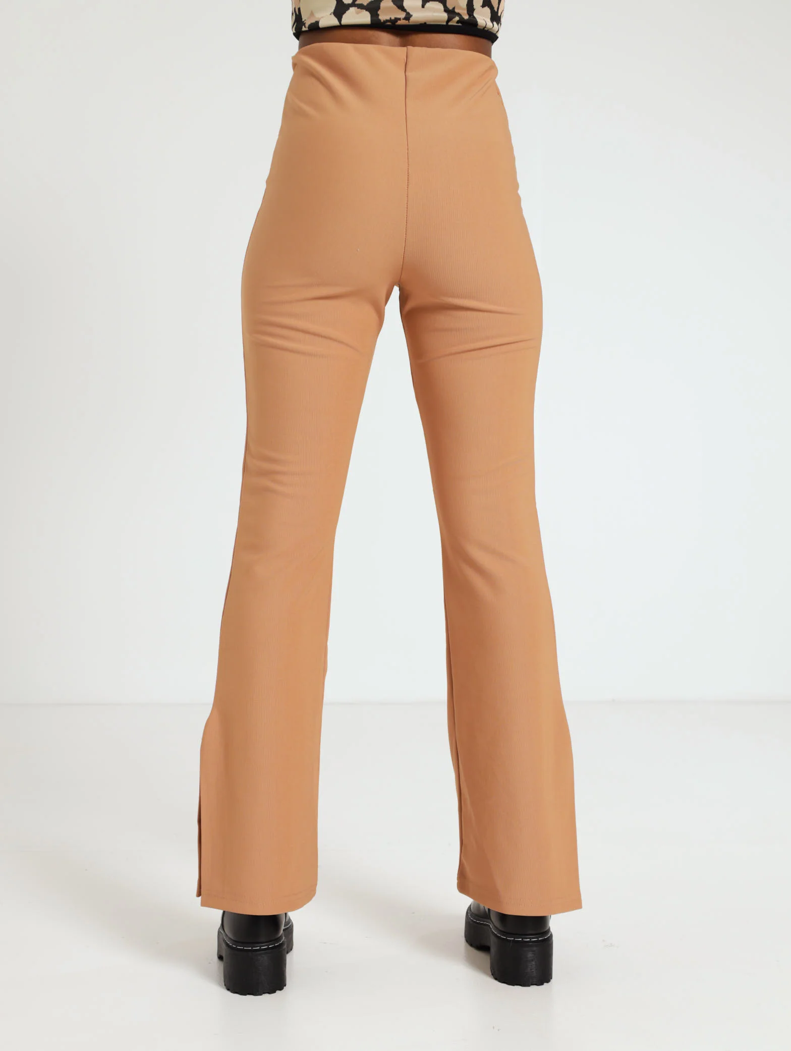 Side Slit Ribb Pant - Image 4