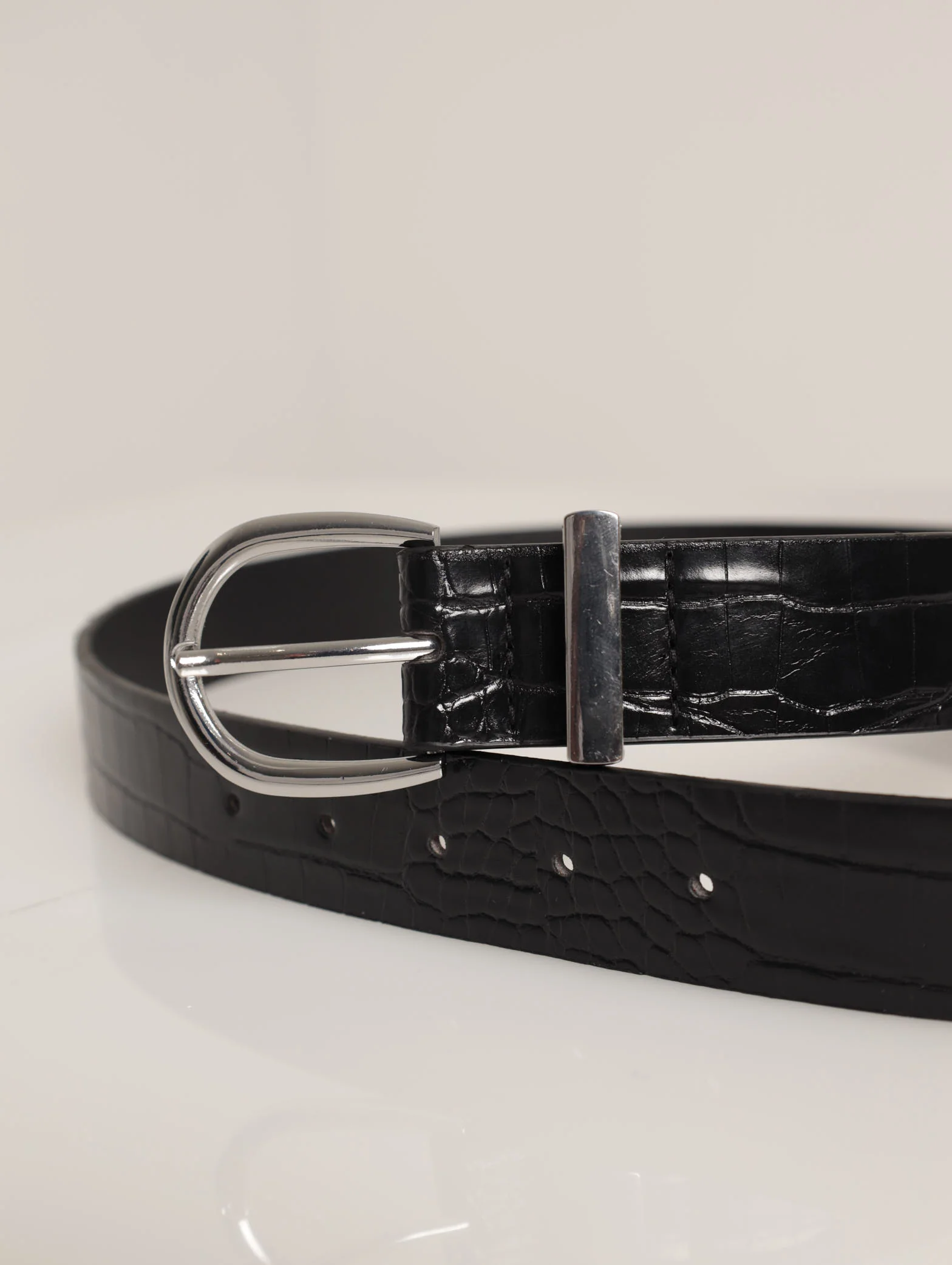 Silver Rounded Buckle & Loop Belt - Image 3