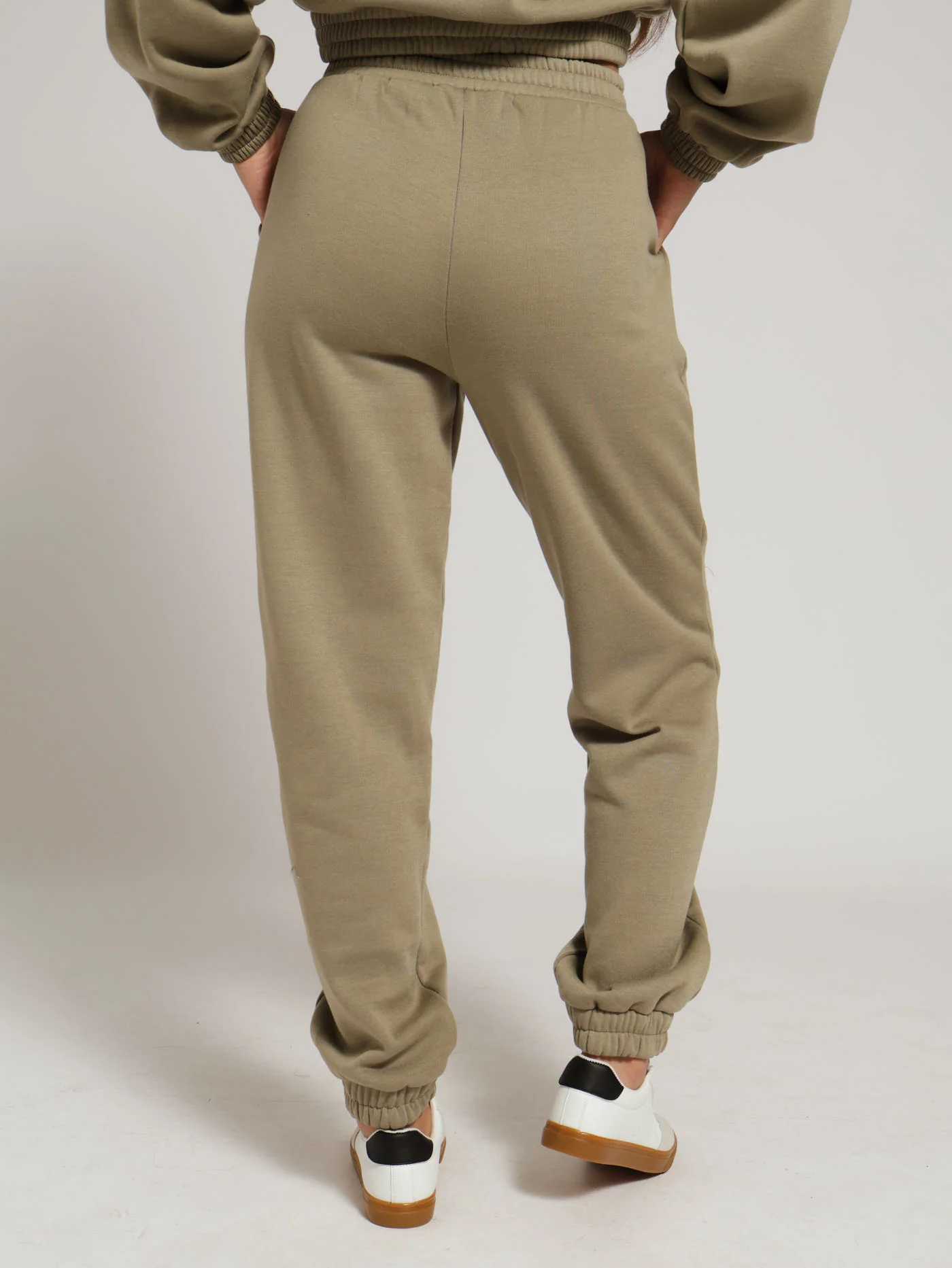 Slant Pocket Jogger - Fatigue - Image 3