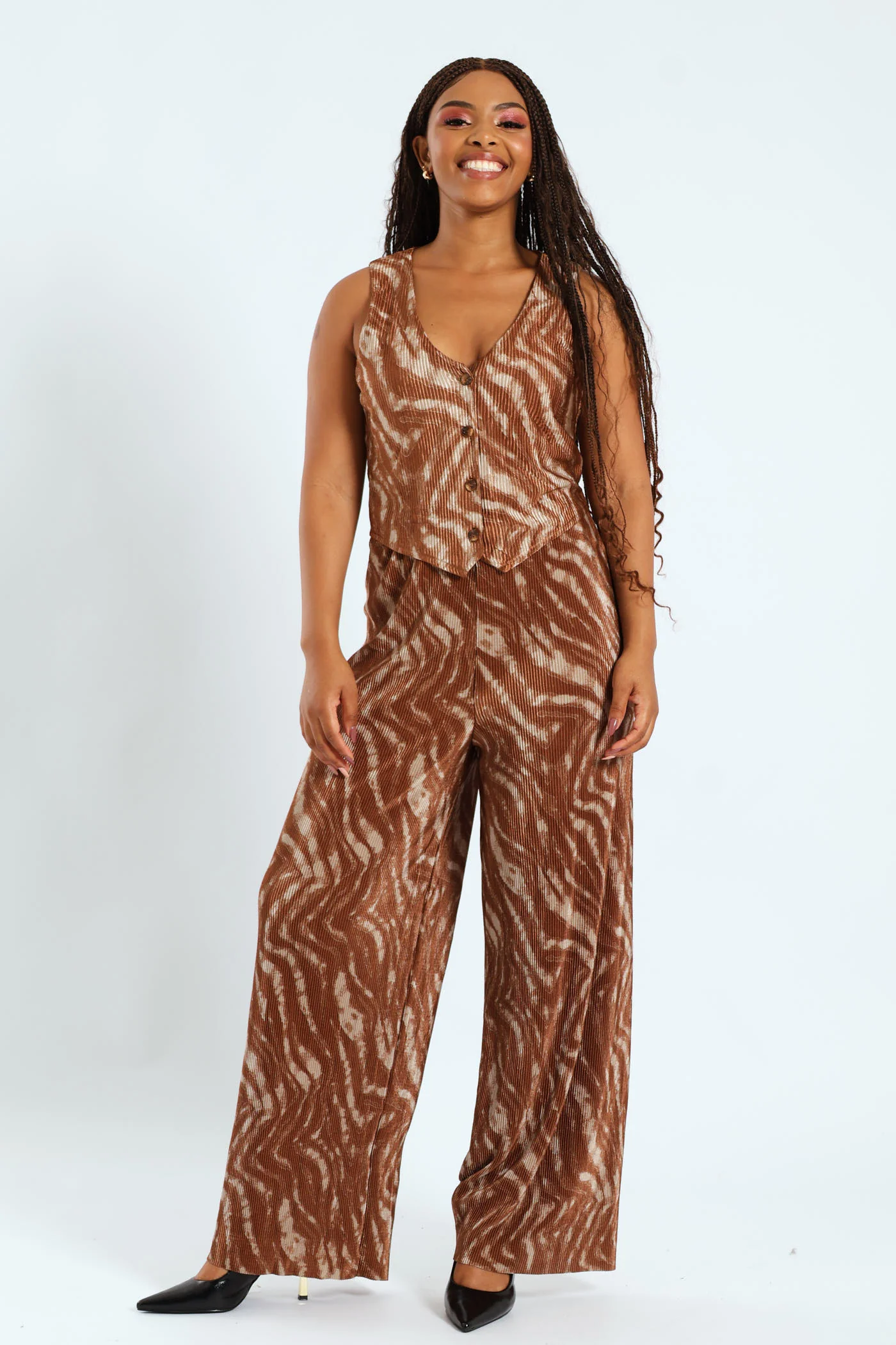 Sleeveless Bodre Waistcoat - Animal - Image 2