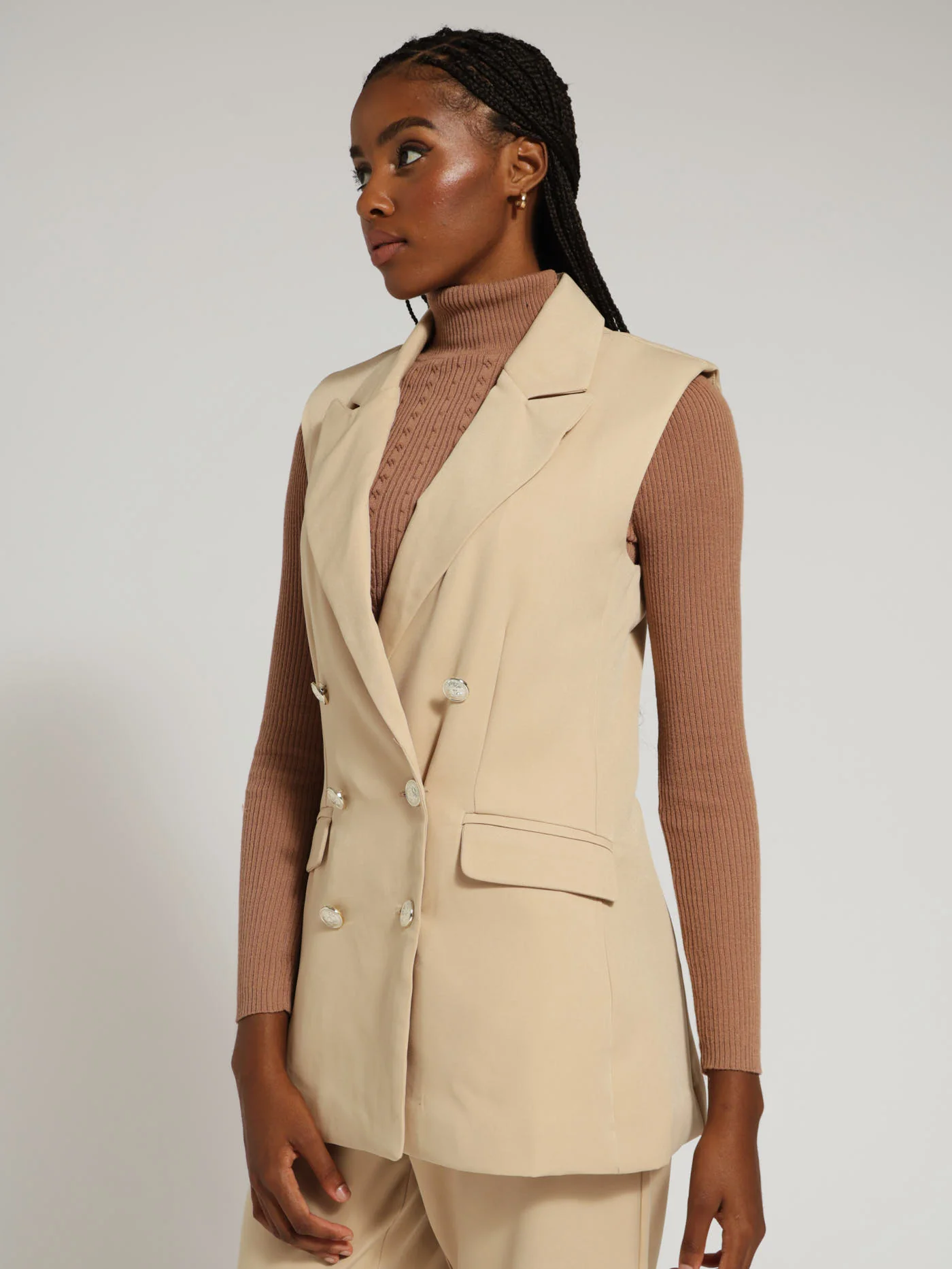 Sleeveless Button Detail Blazer - Nude - Image 2