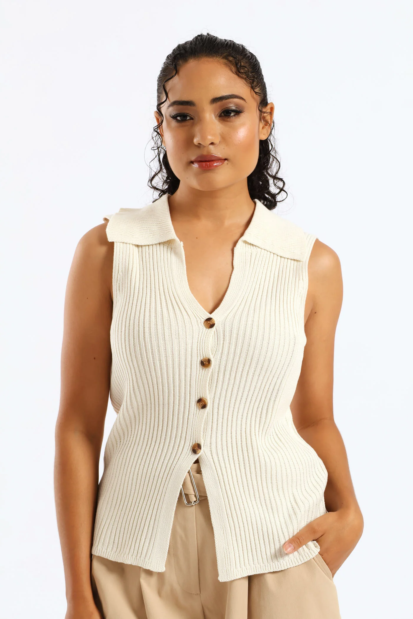 Sleeveless Button Front Knitwear Golfer - Cream