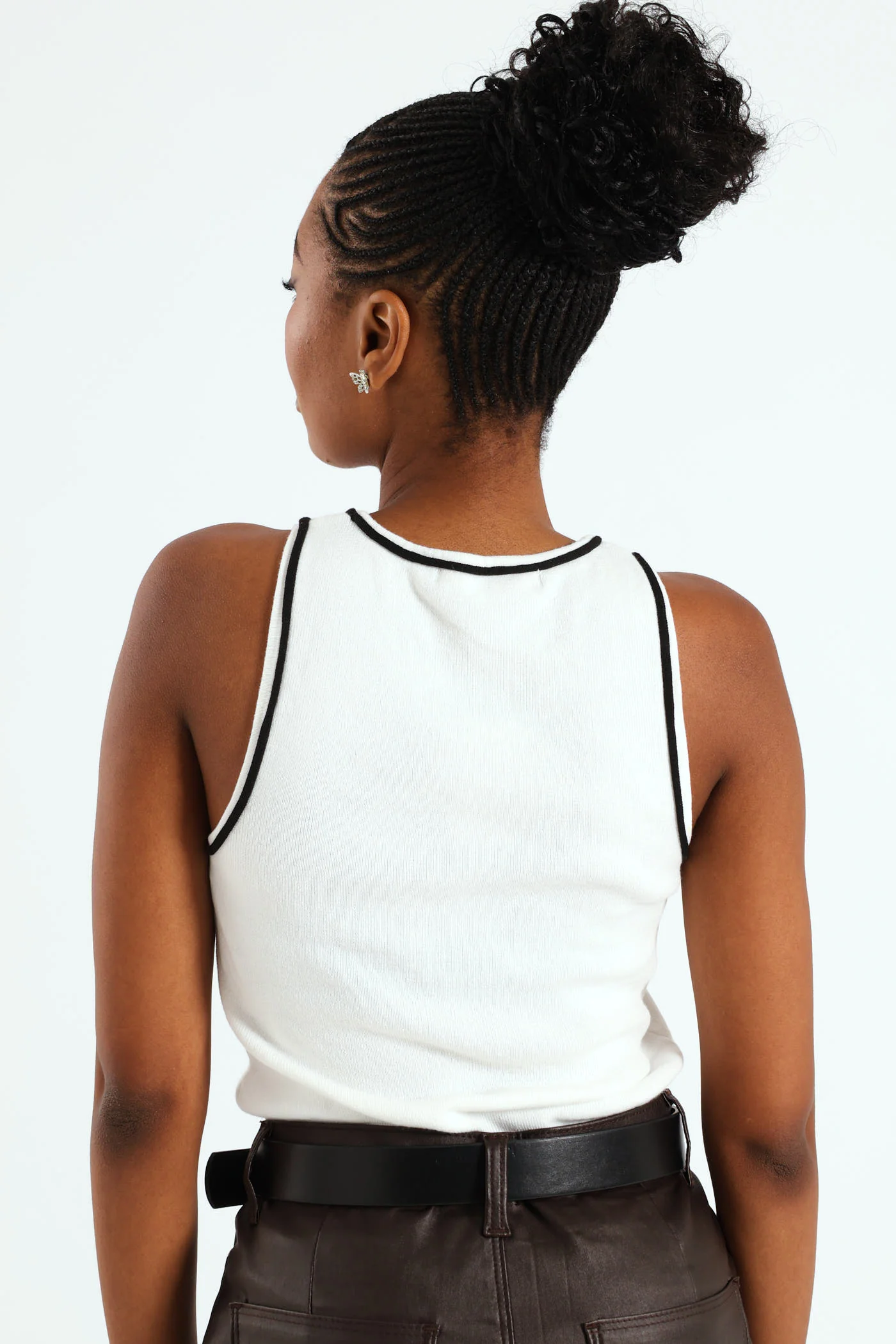 Sleeveless Contrast Trim Knitwear Top - White - Image 2