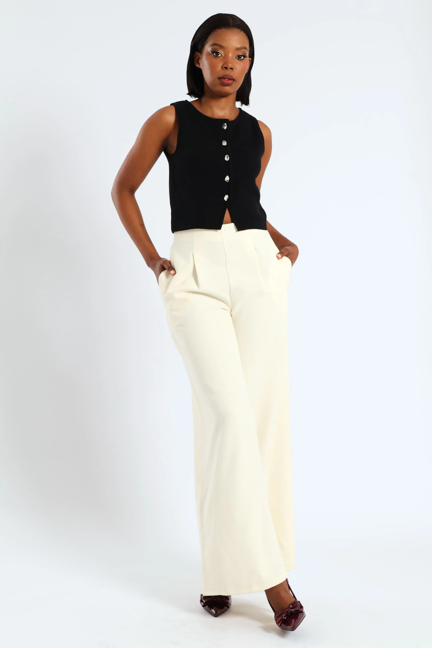 Sleeveless Knitwear Waistcoat - Black - Image 2