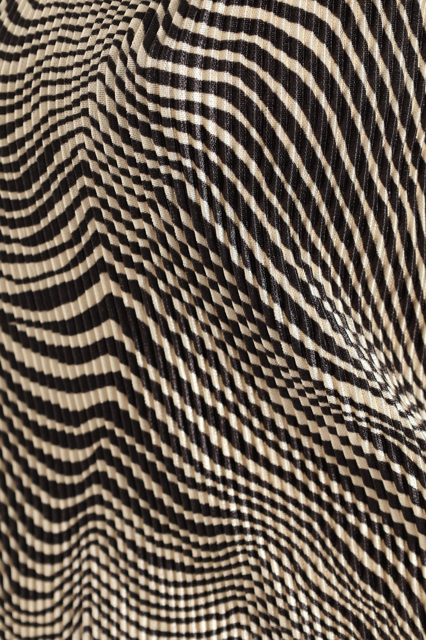 Sleeveless Printed Bodre Top - Black/Cream - Image 3