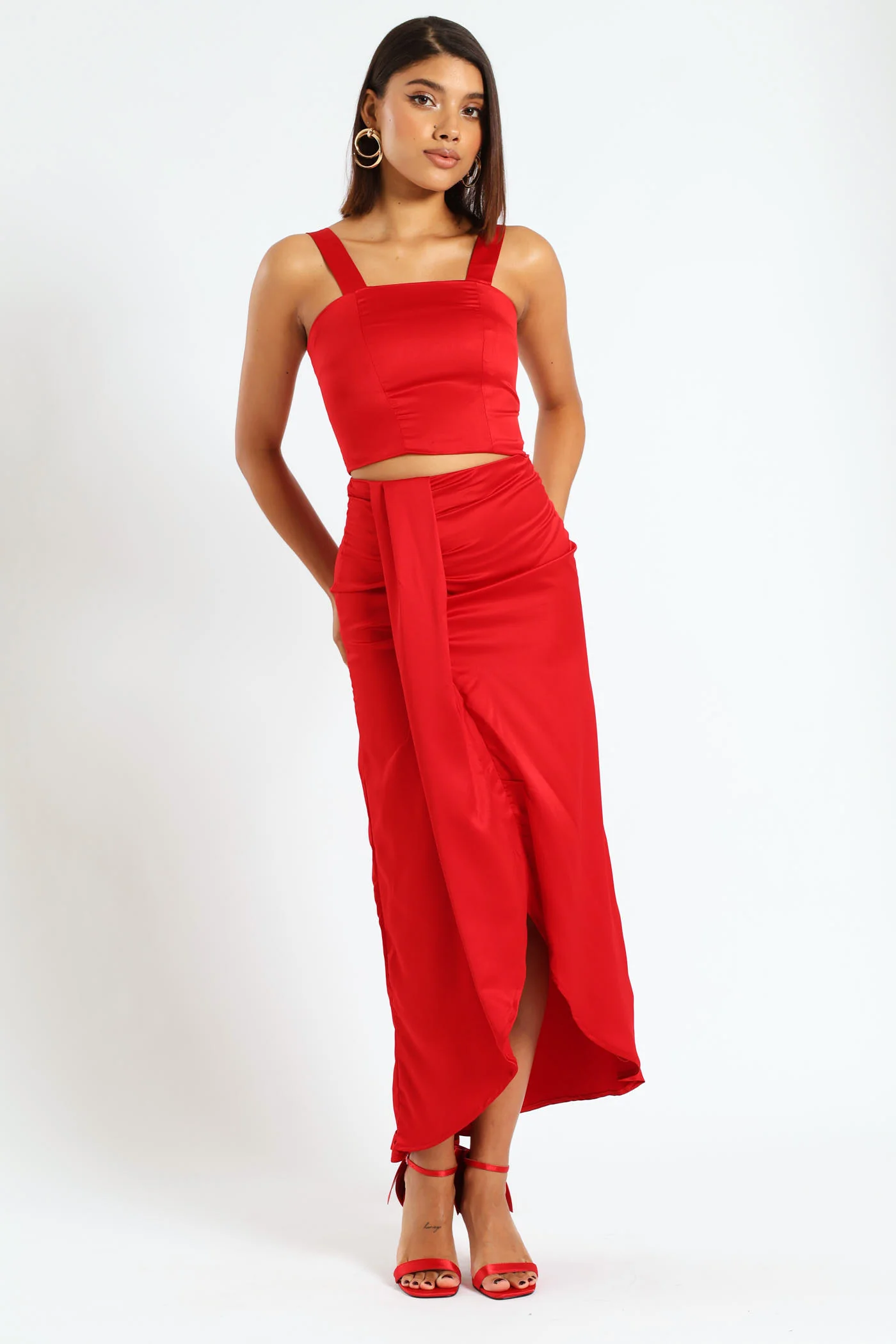 Sleeveless Satin Crop Top - Red - Image 8
