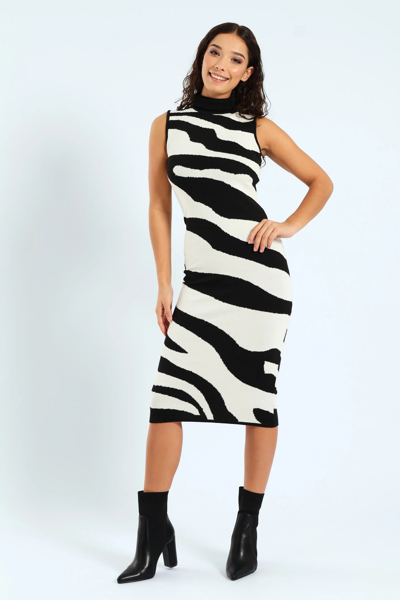 Sleeveless Swirl Print Knitwear Dress - White/Black