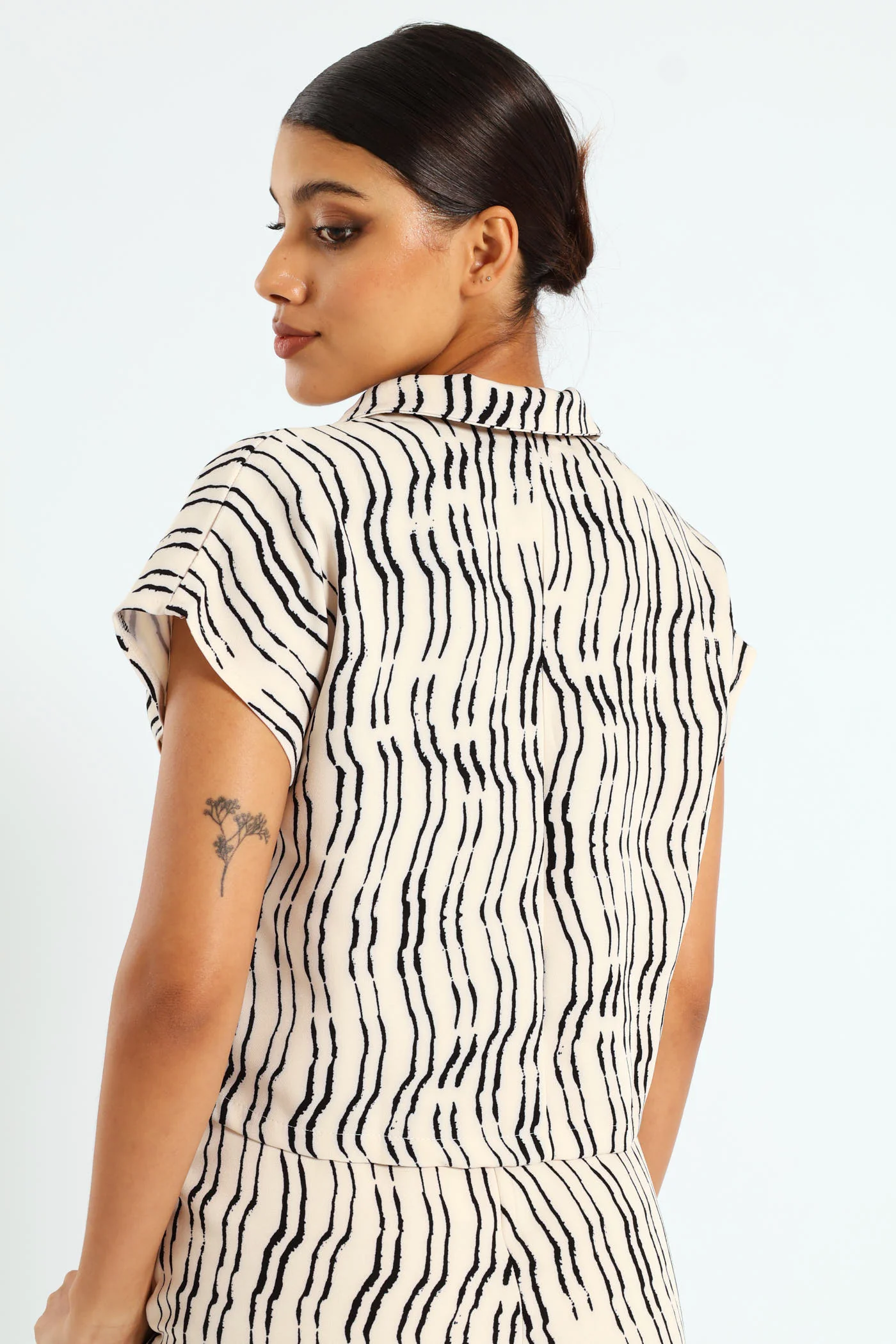 Sleeveless Wave Barbi Cami - Multi - Image 4