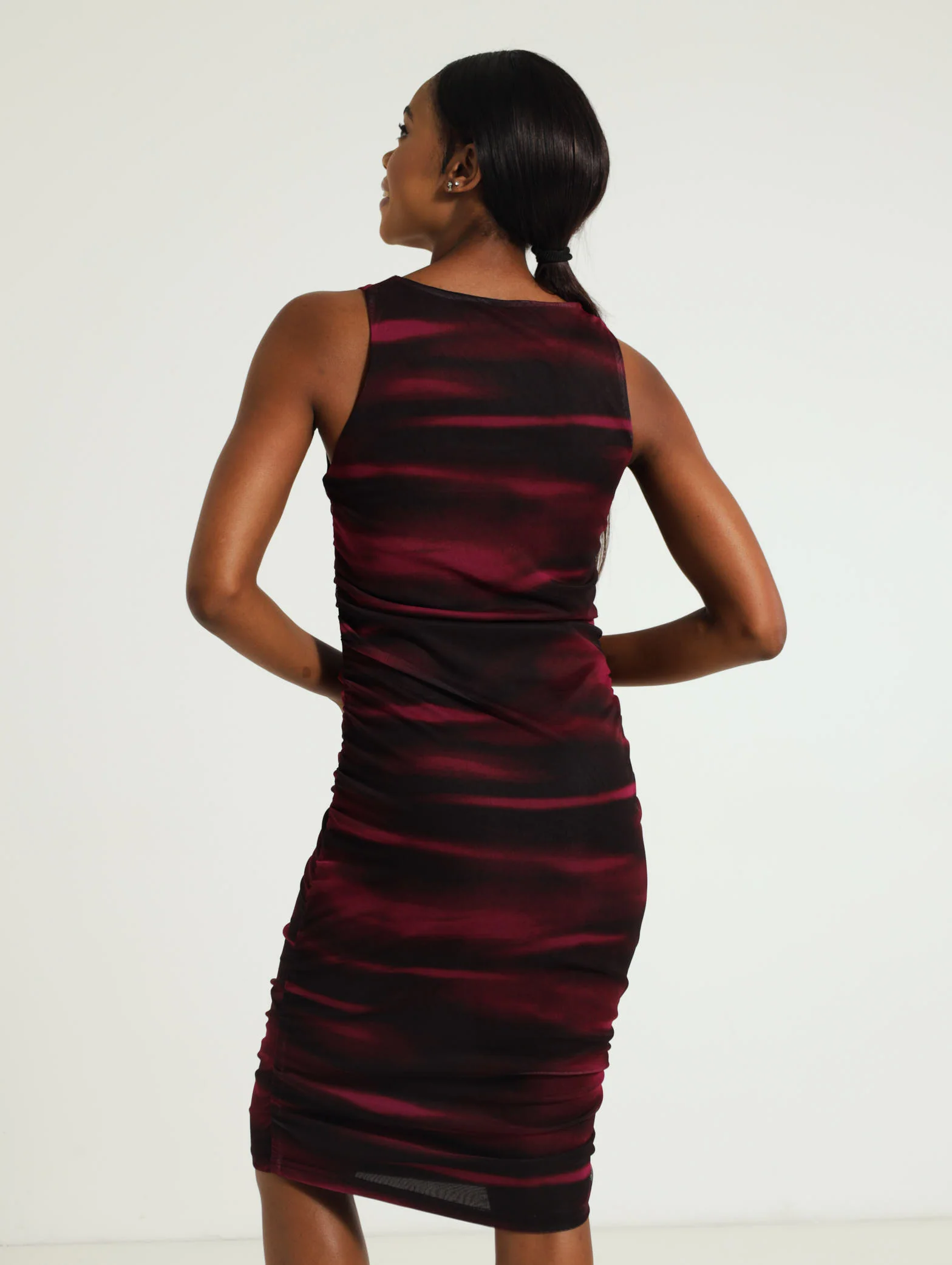Sleeveless Gauged Midi Dress - Image 3
