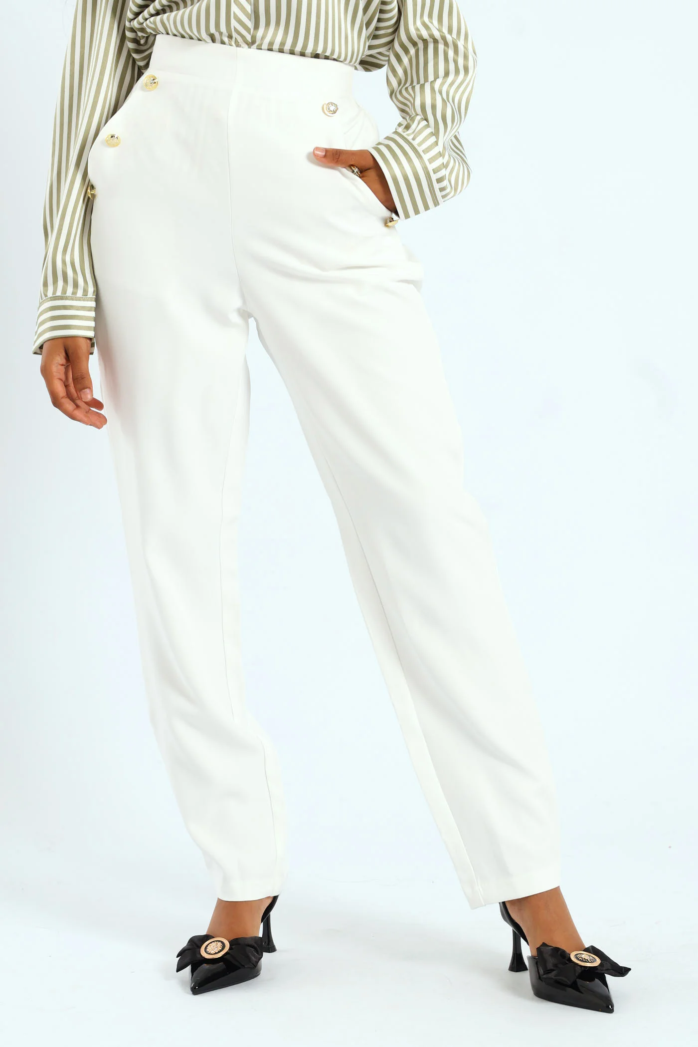 Slim Leg Pants With Fancy Buttons - White