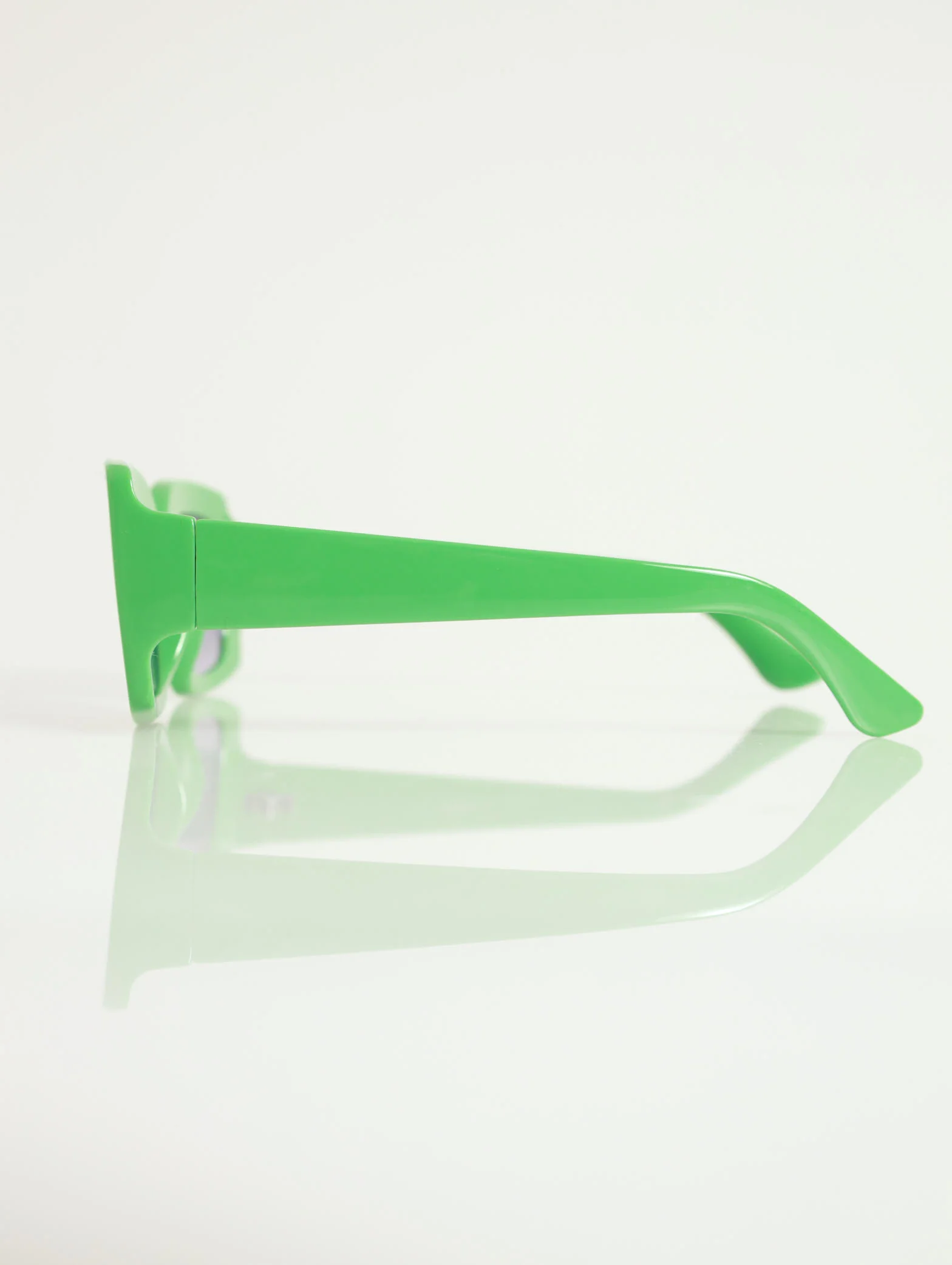Soft Rectangle Frame Sunglasses - Image 3
