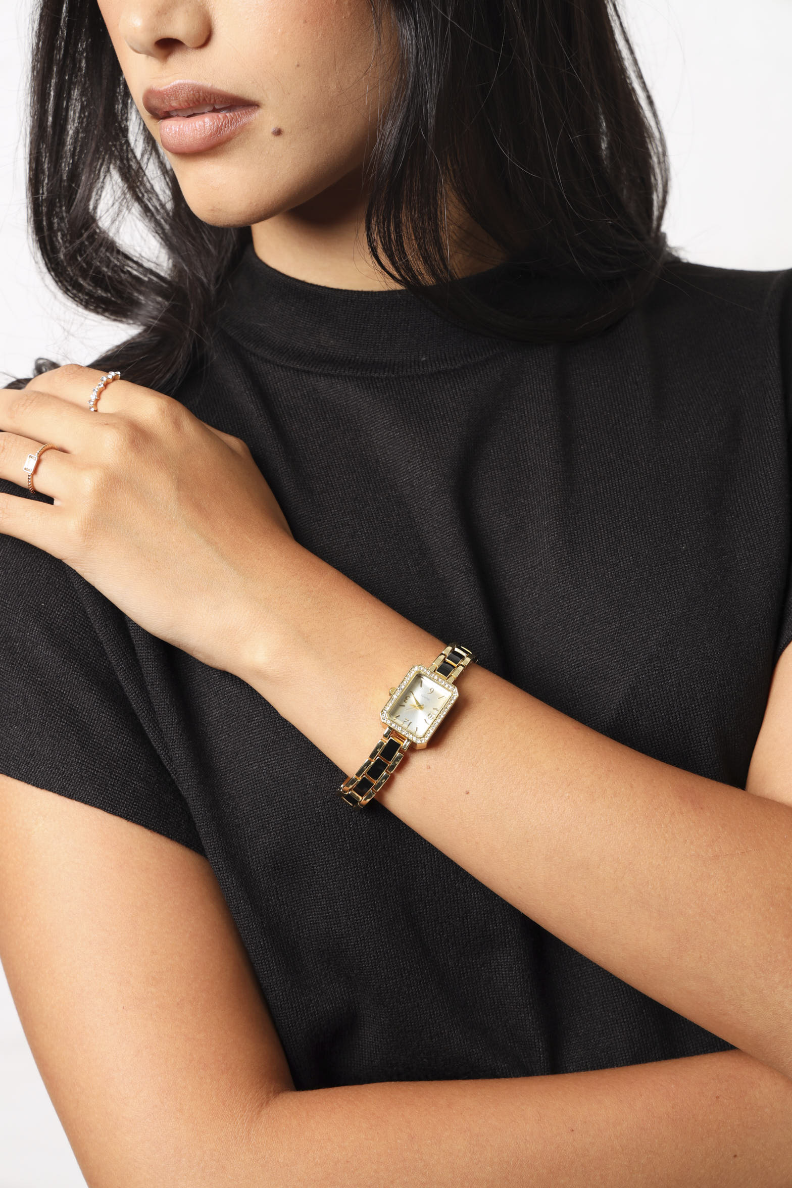 Soft Rectangle Metal Strap Watch - Black/Gold - Image 3
