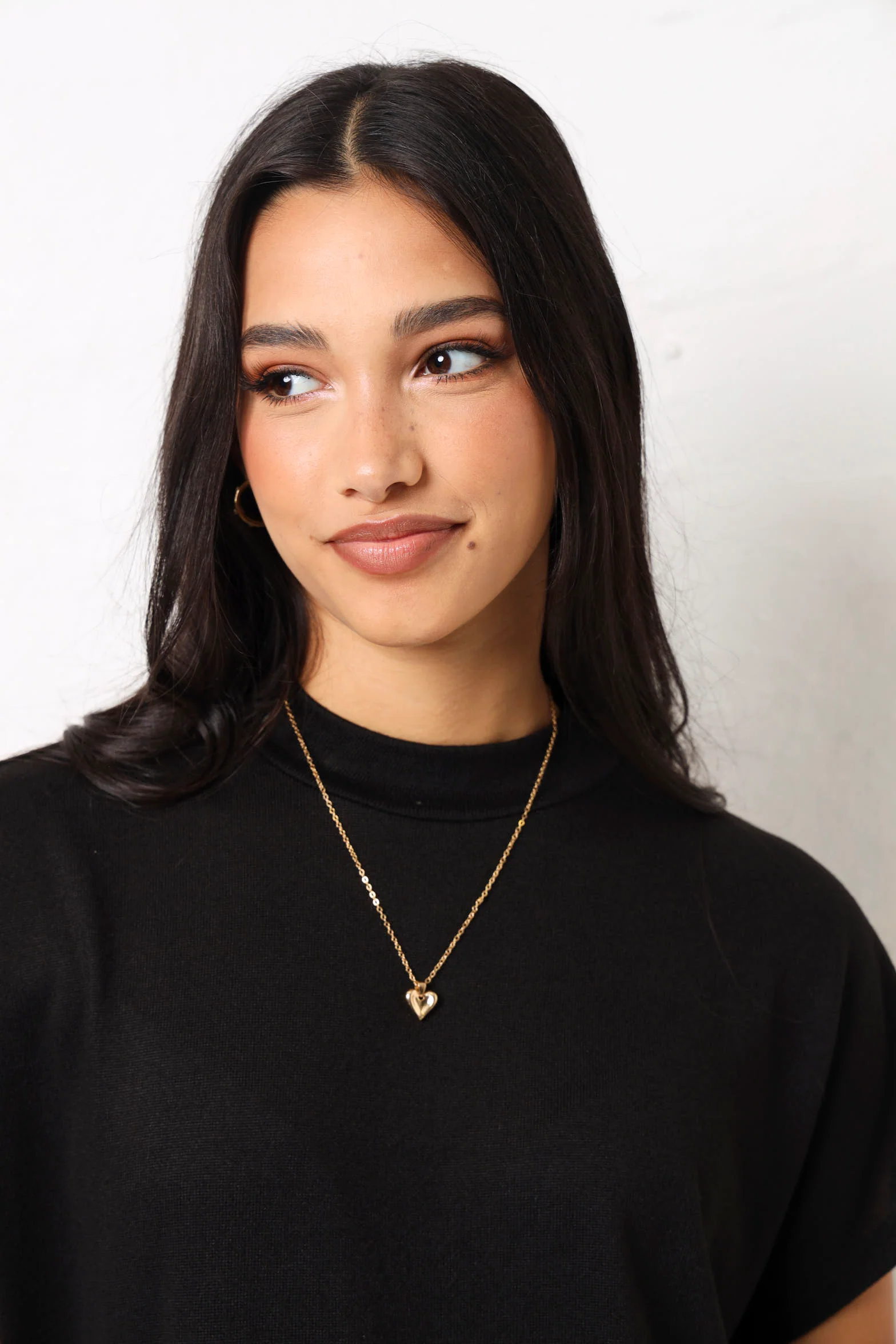 Solid Heart Necklace - Gold - Image 2