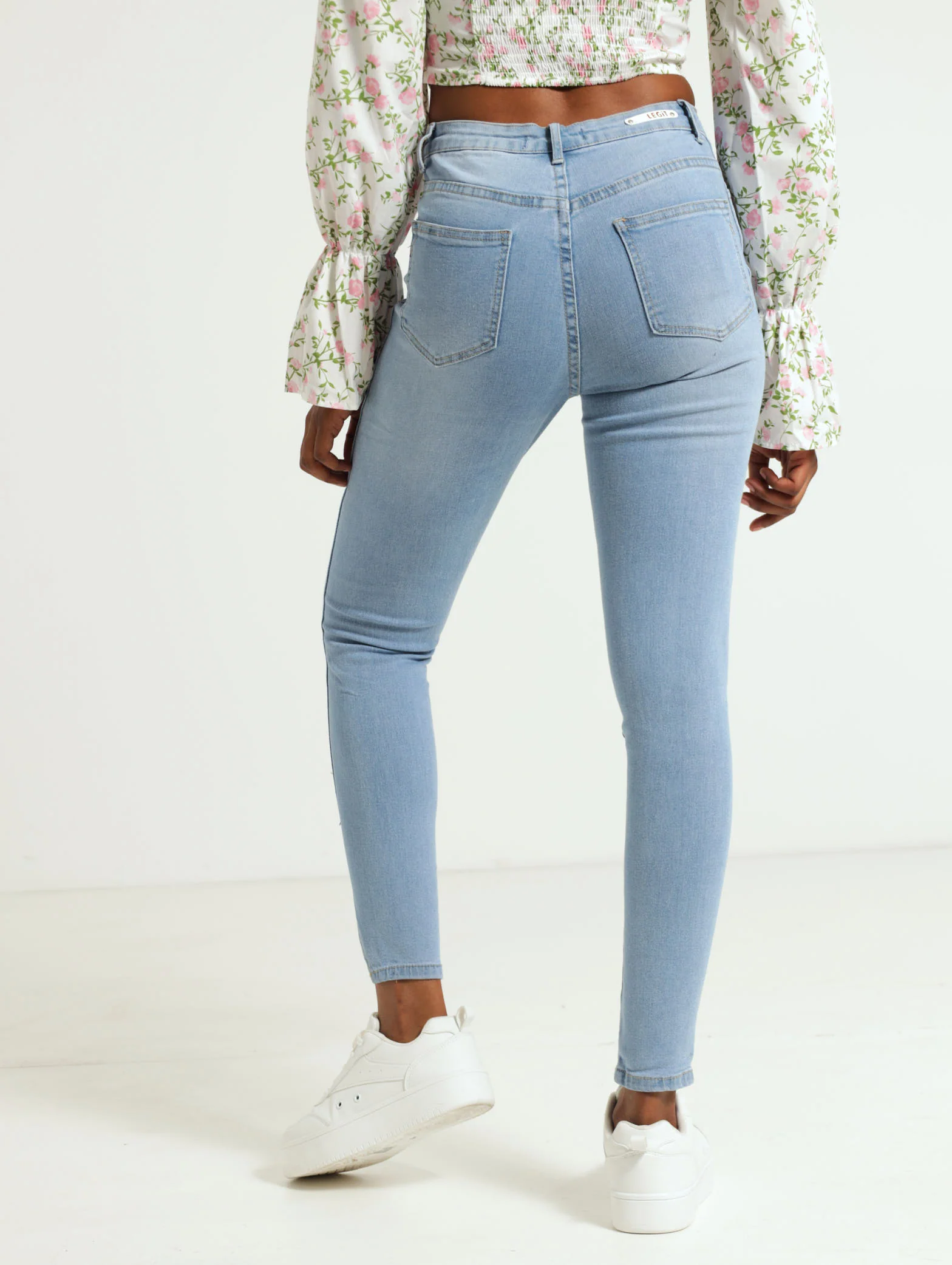 Split Front Hem Skinny Jean - Image 3