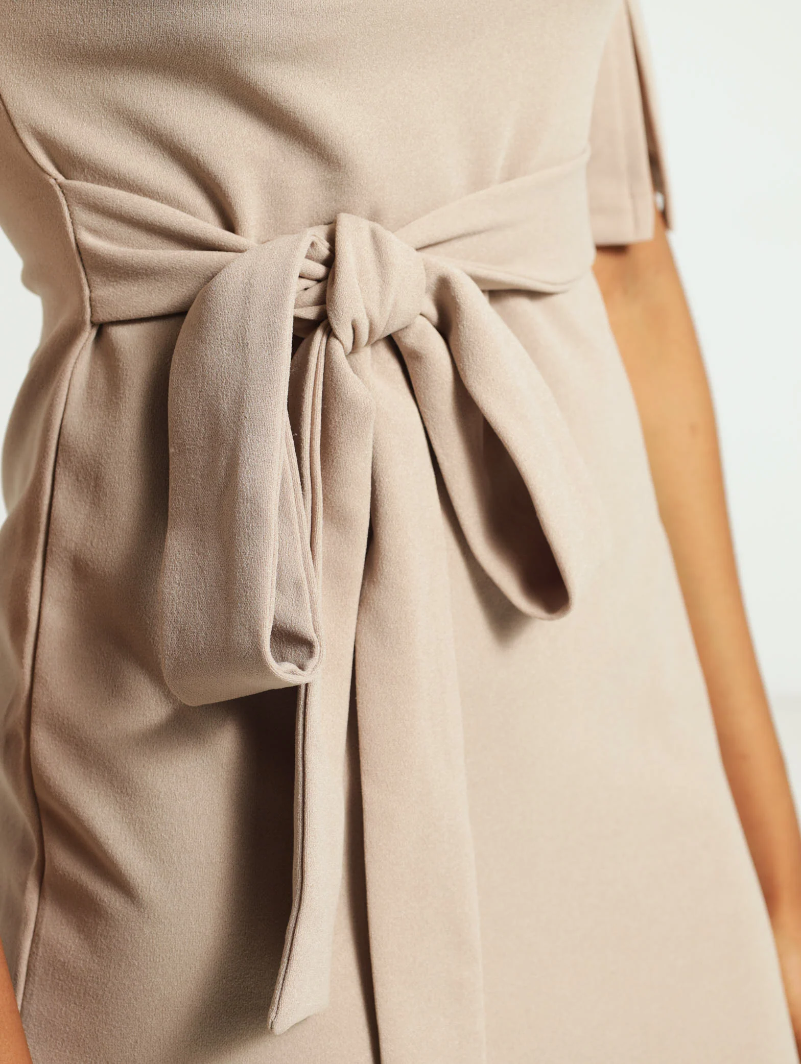 Split Sleeve Tie Waist Bodycon Dress - Image 4