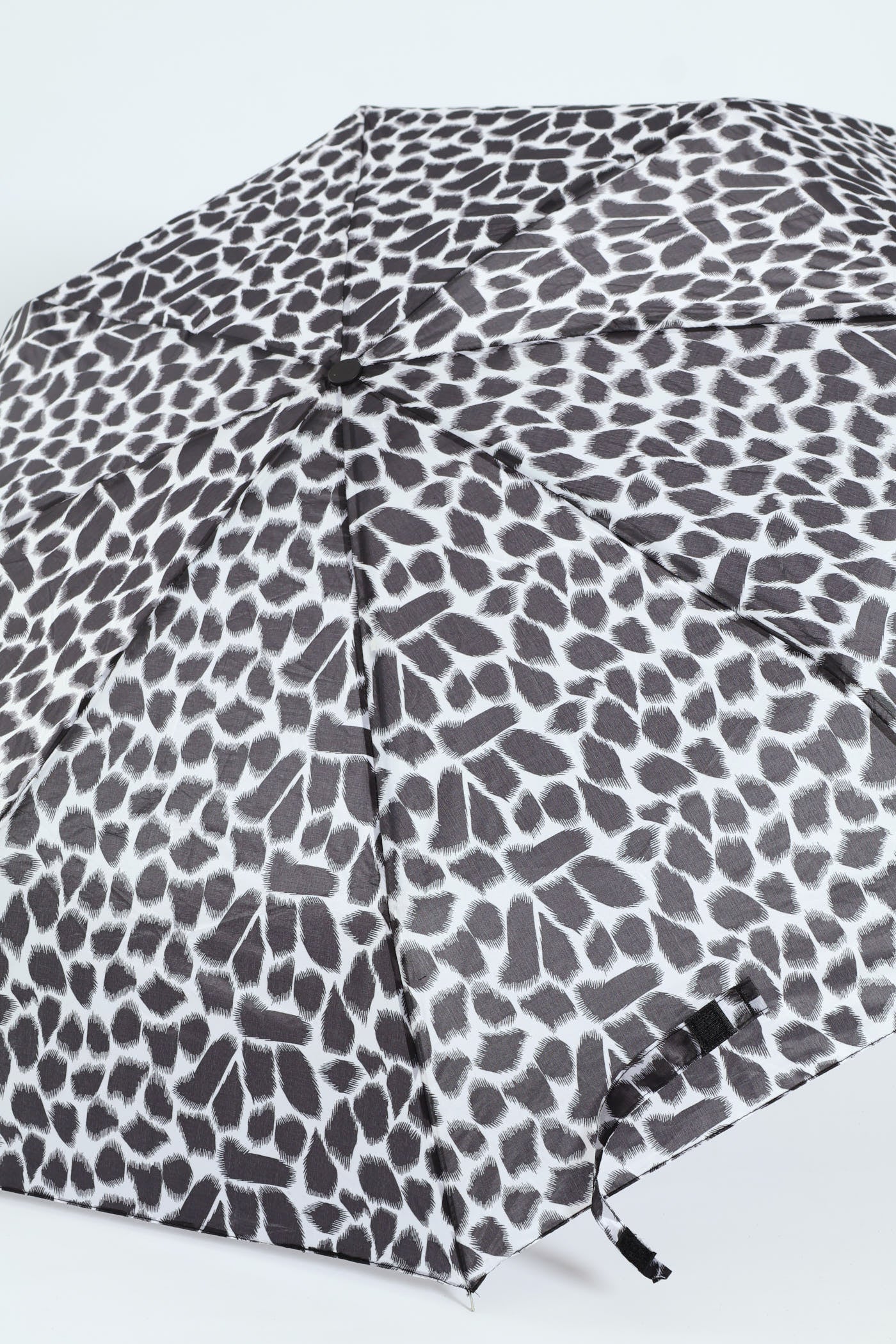 Spoor Print Umbrella - Black - Image 3