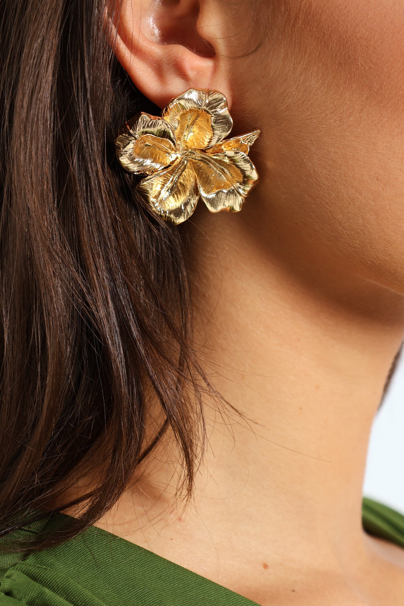 Statament Flower Earrings - Gold