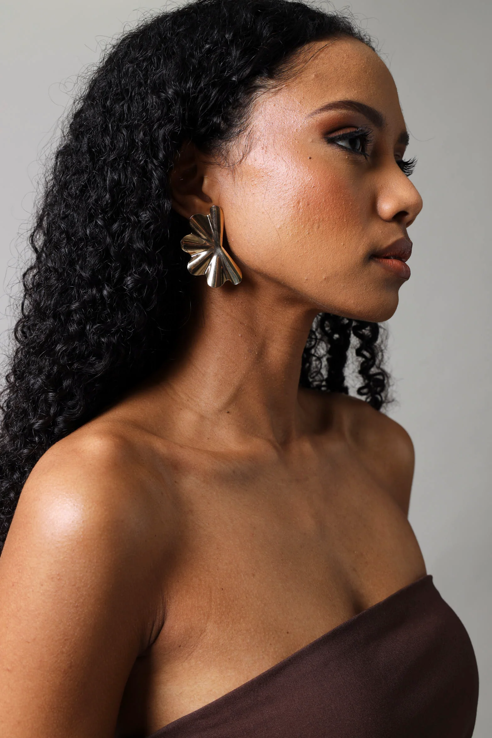Statement Fan Earrings - Gold