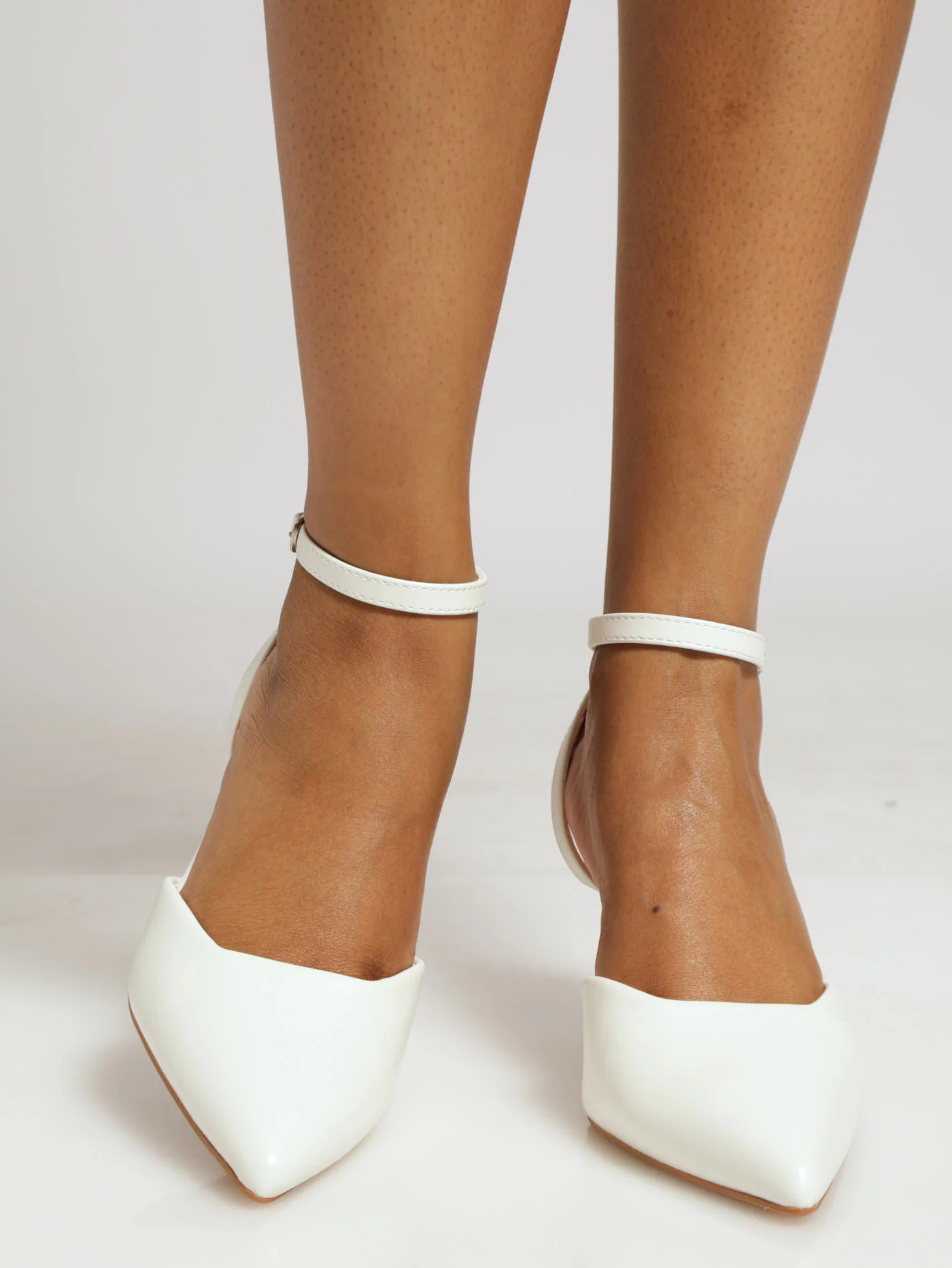Stiletto Pointed Court Heel With Ankle Buckle - White