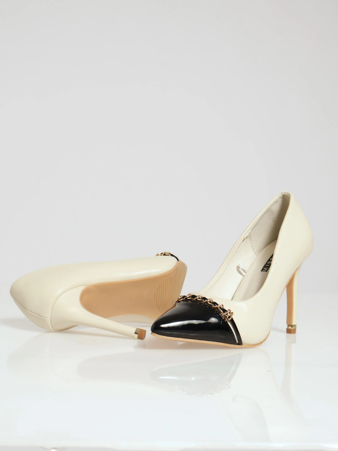 Stiletto Pointy Full Court Heel With Toe Cap - White/Black - Image 5