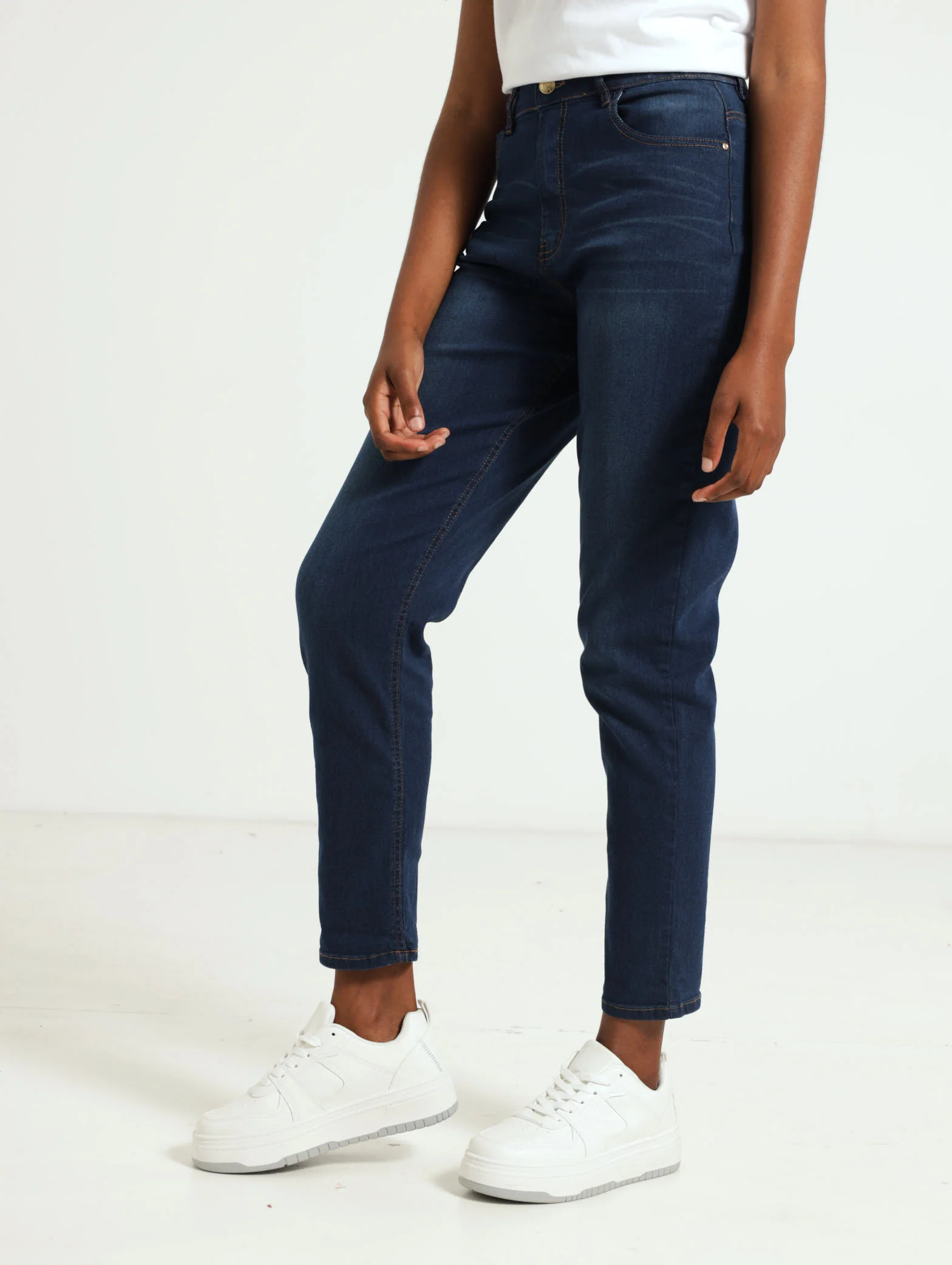 Straight Mom Jean - Image 2