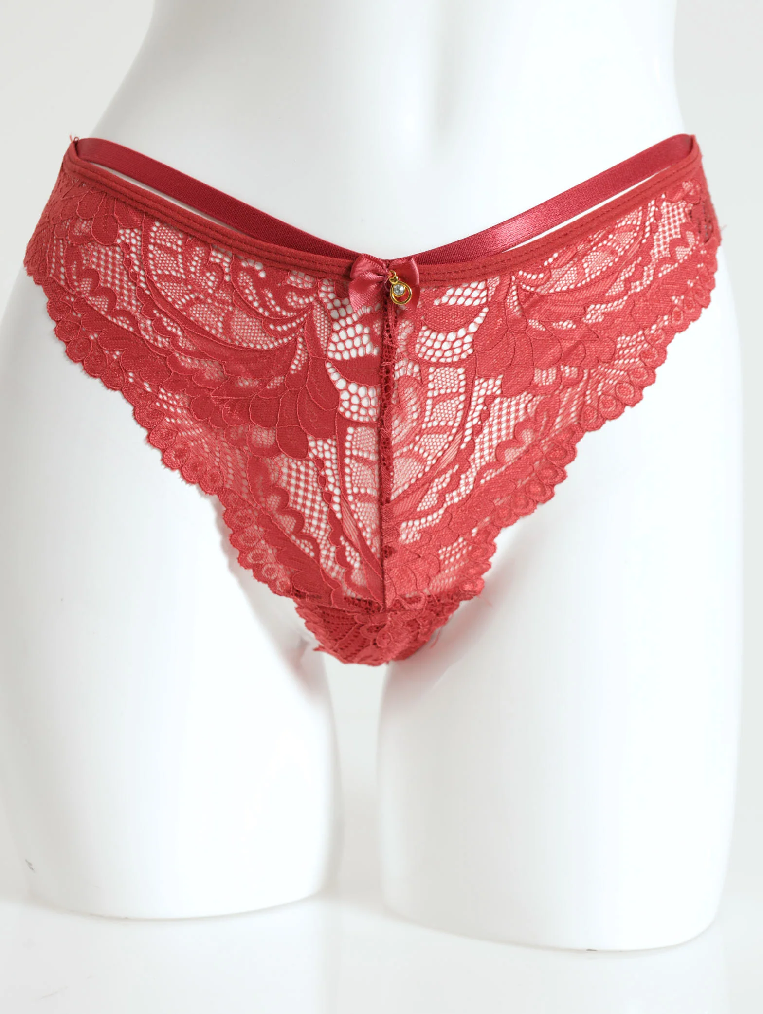 Strapping G-String