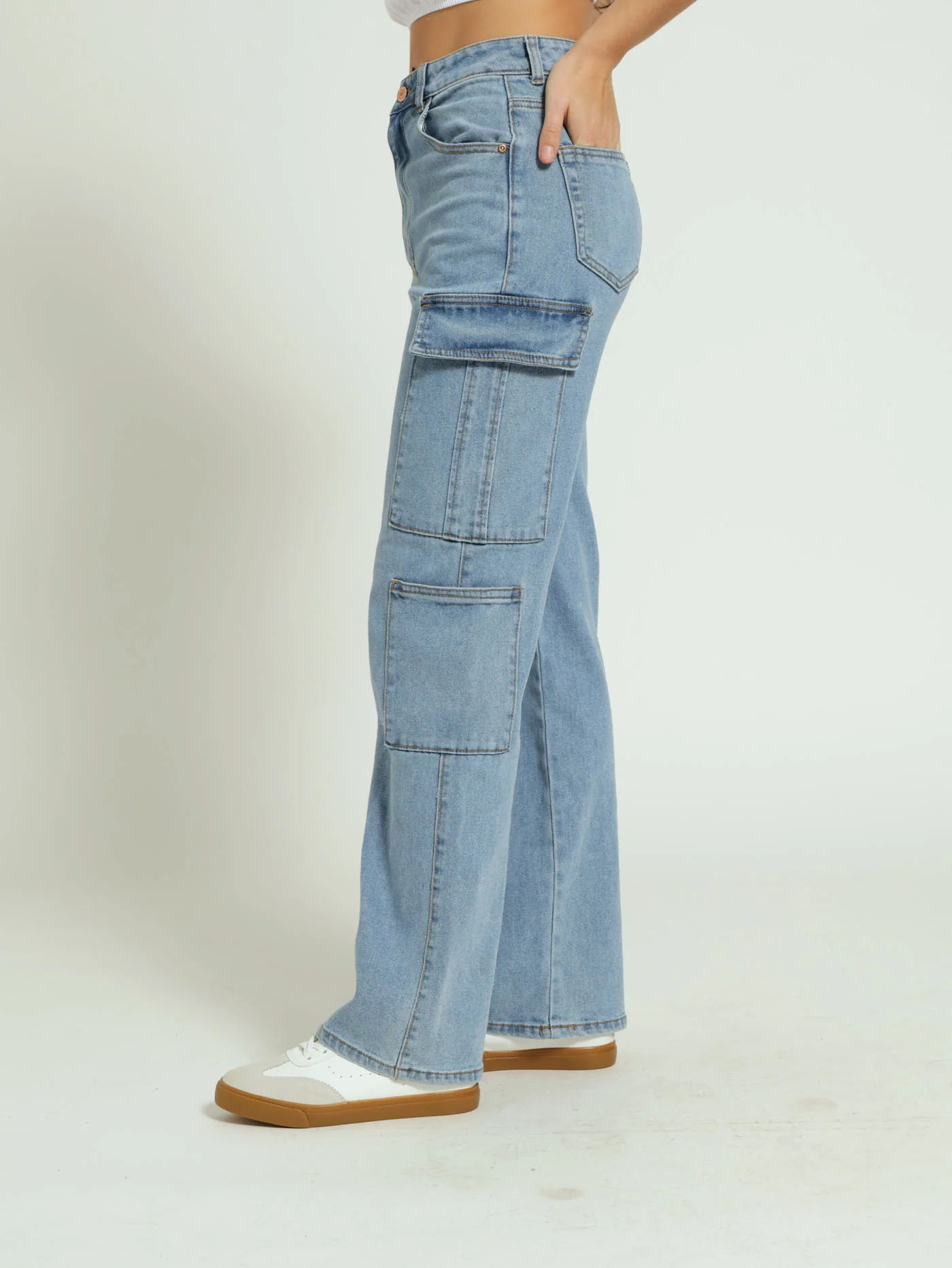 Stretch 90's Cargo Jean - Light Wash - Image 2