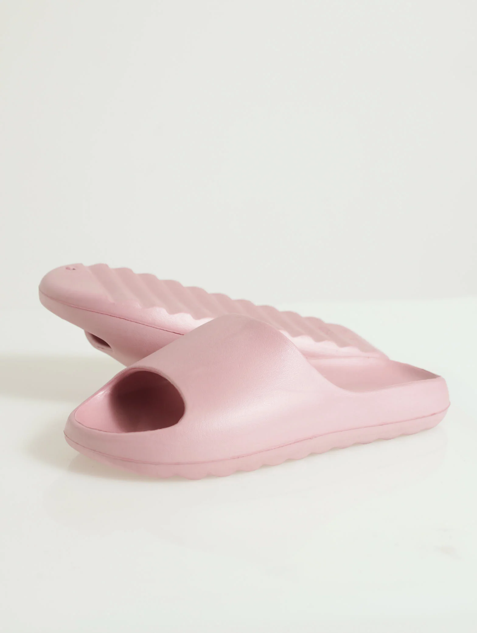 Summer Slide - Dusty Pink - Image 3