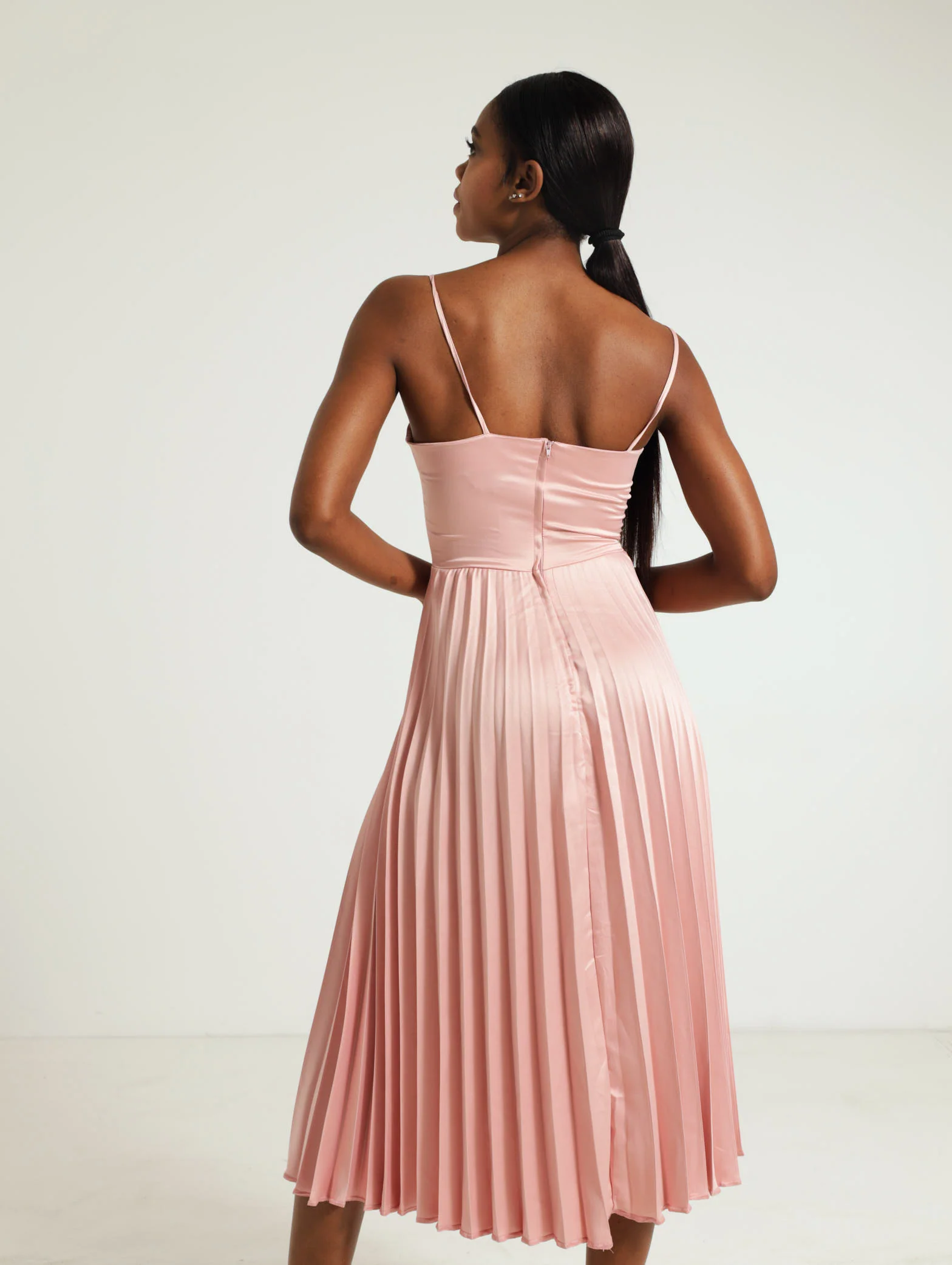 Sweetheart Neckline Dress - Image 3
