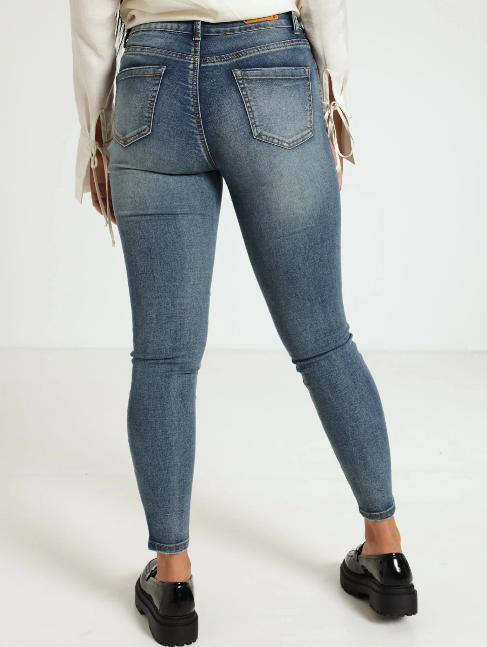 Tea Stained Abraised Skinny Jean - Image 3
