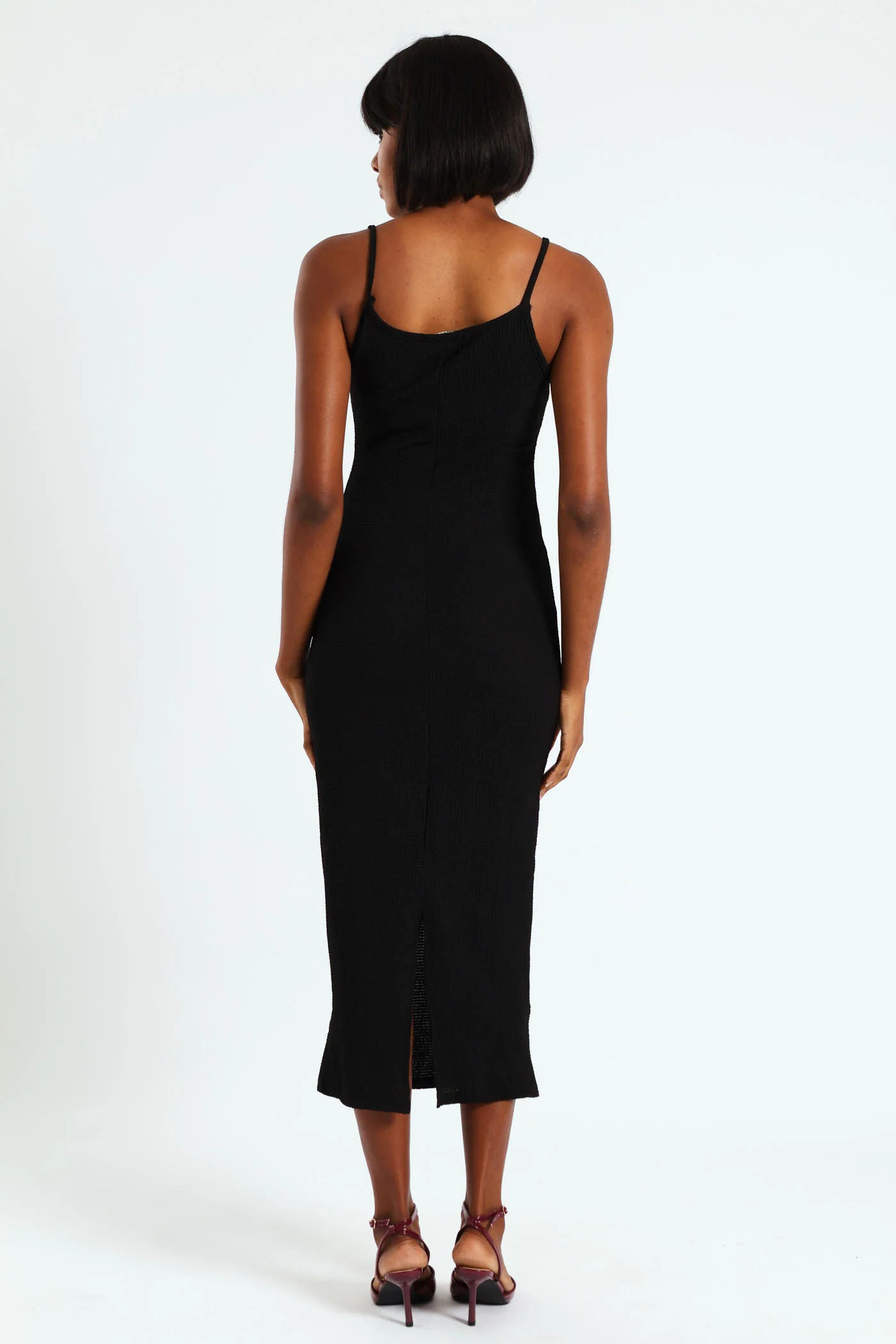 Textured Basic Strappy Midi Dress - Black - Image 4