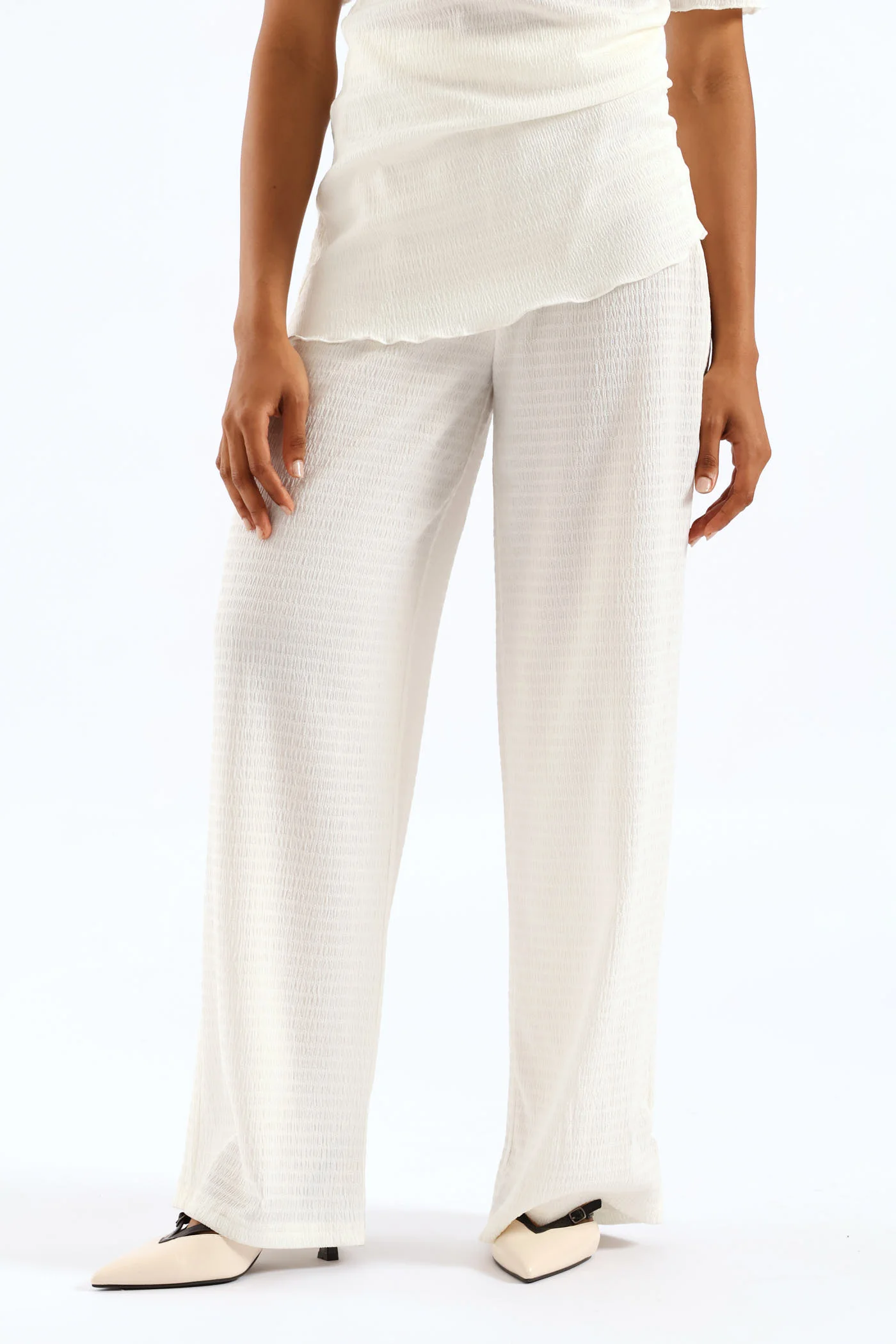 Textured Crinkle Knit Pant - Cream