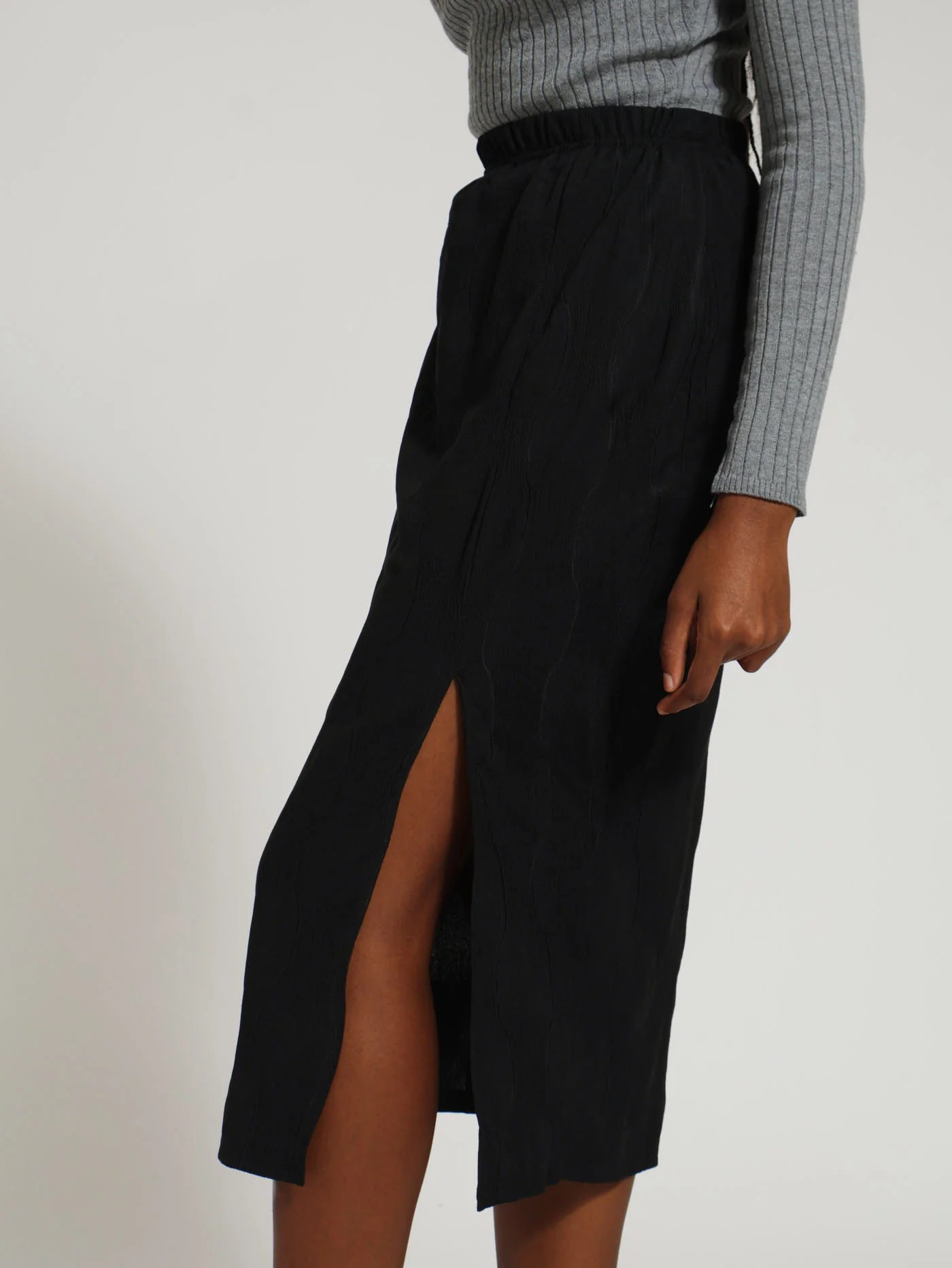 Textured Knit Bodycon Skirt - Black - Image 2