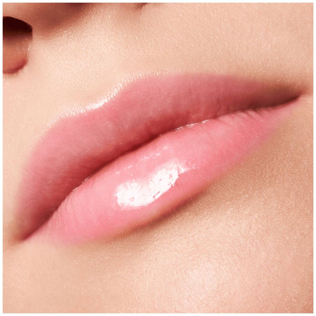 The Super Balm Glossy Lip Treatment - Image 9